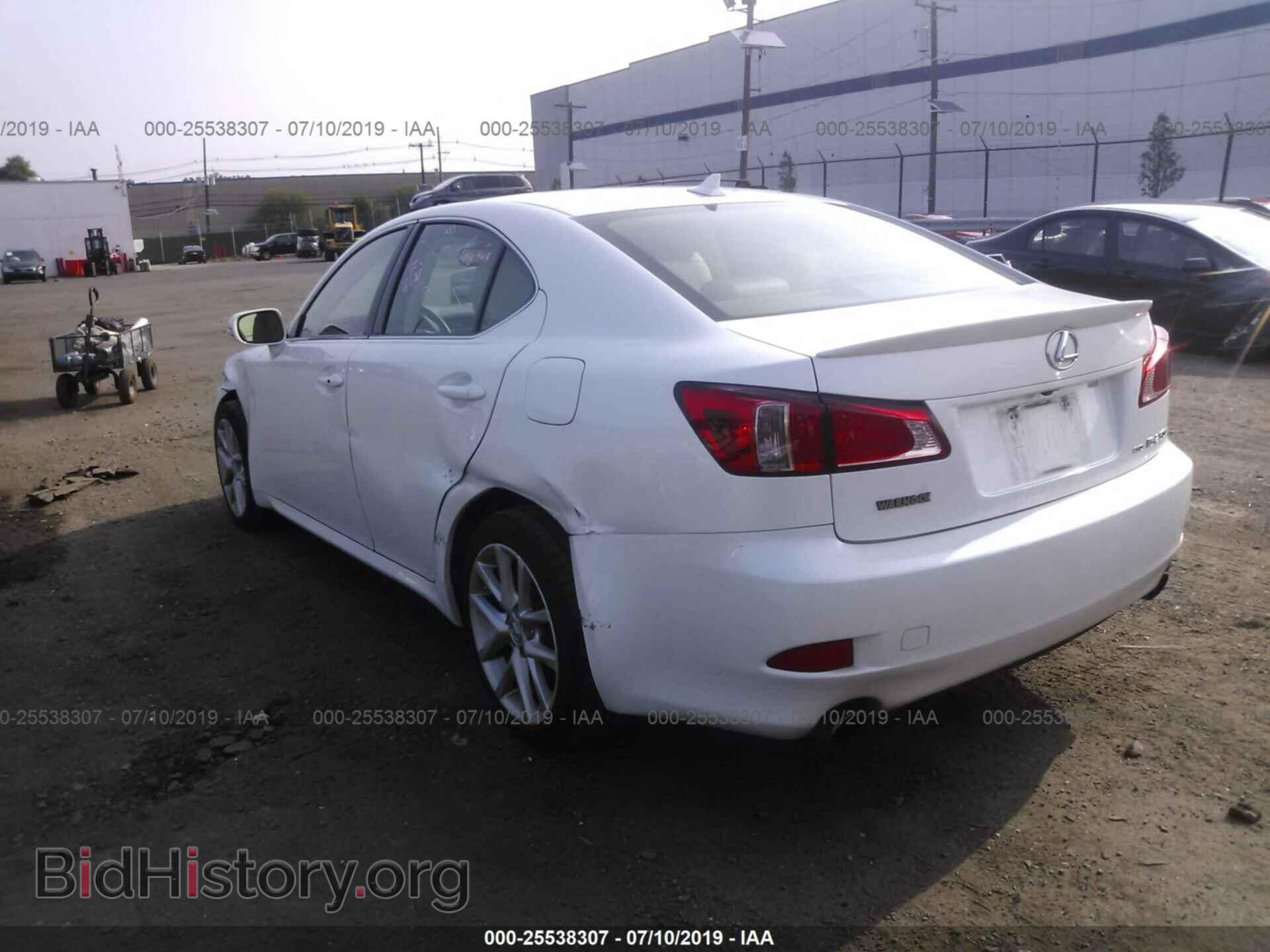 2011 LEXUS IS - VIN: JTHCF5C2XB5048230 - Фото 3
