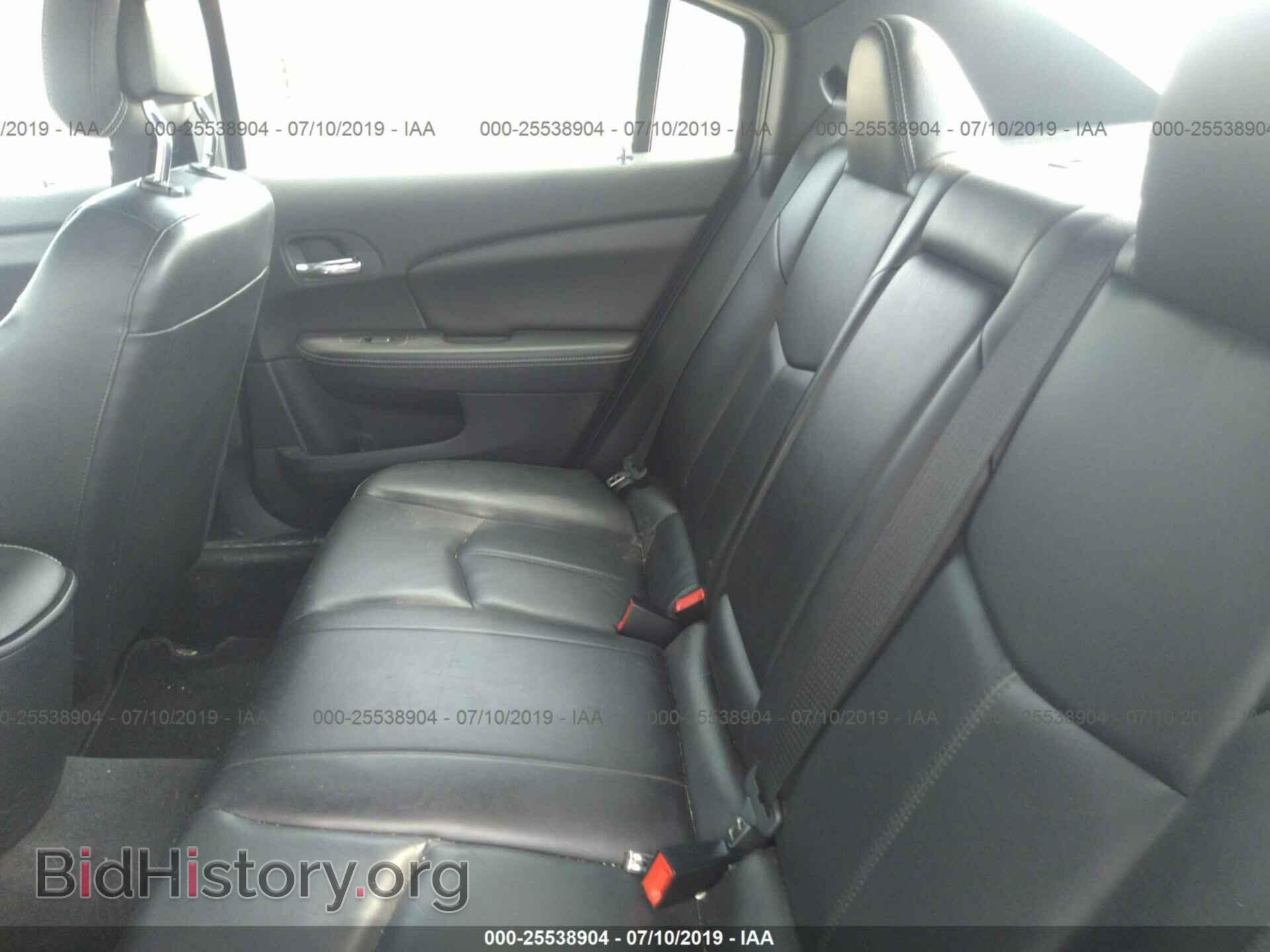 2011 CHRYSLER 200 - VIN: 1C3BC2FG6BN520648 - Фото 8
