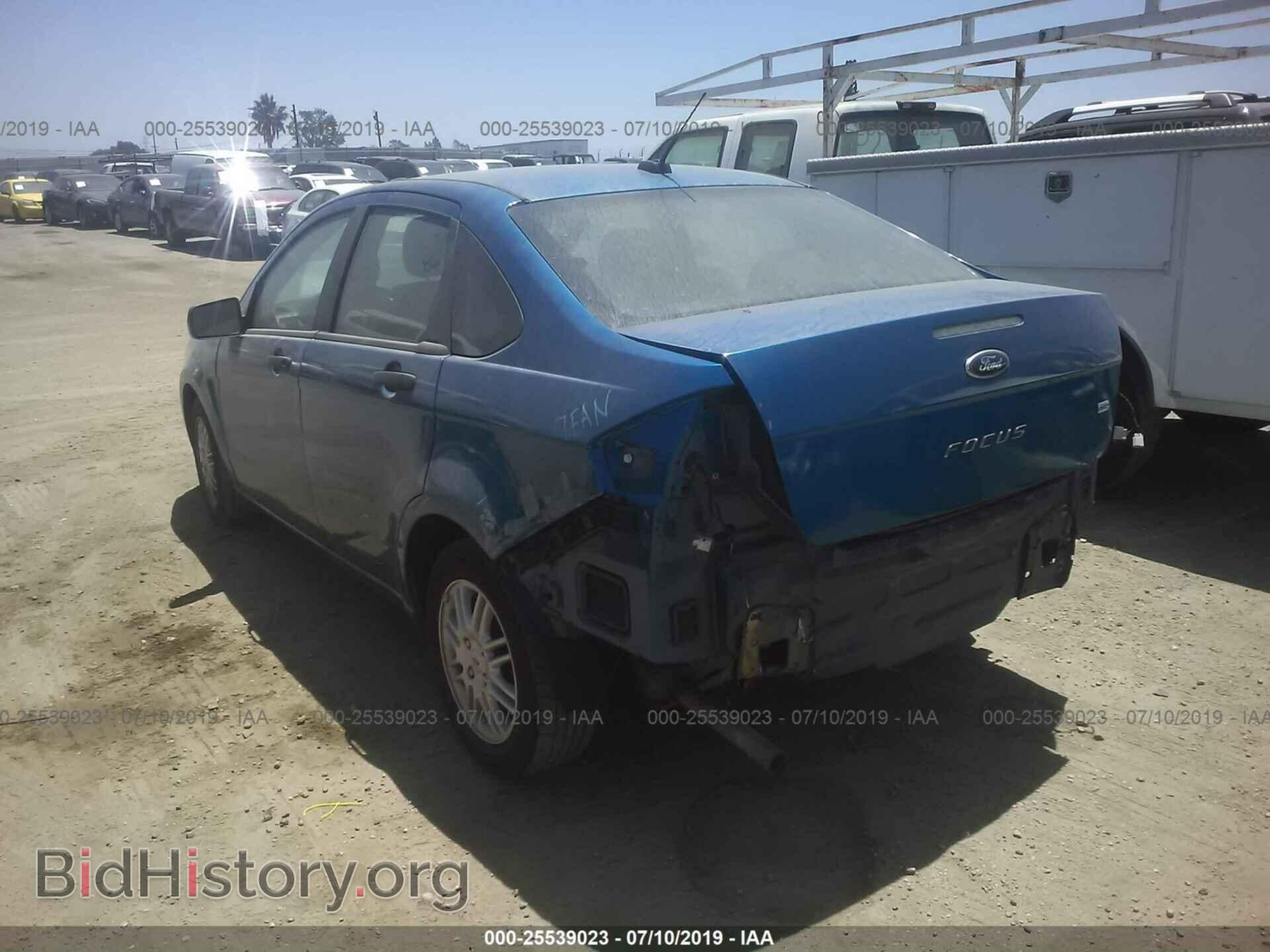 2011 FORD FOCUS - VIN: 1FAHP3FN4BW149794 - Фото 3