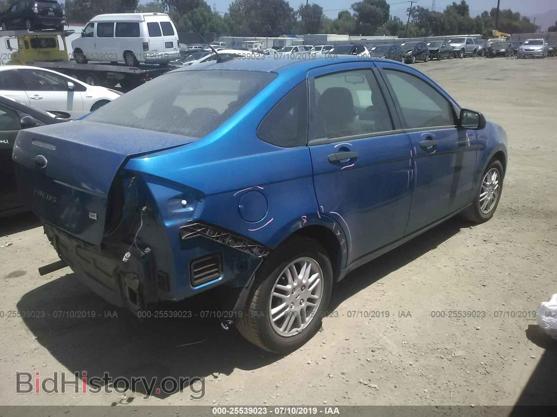 2011 FORD FOCUS - VIN: 1FAHP3FN4BW149794 - Фото 4