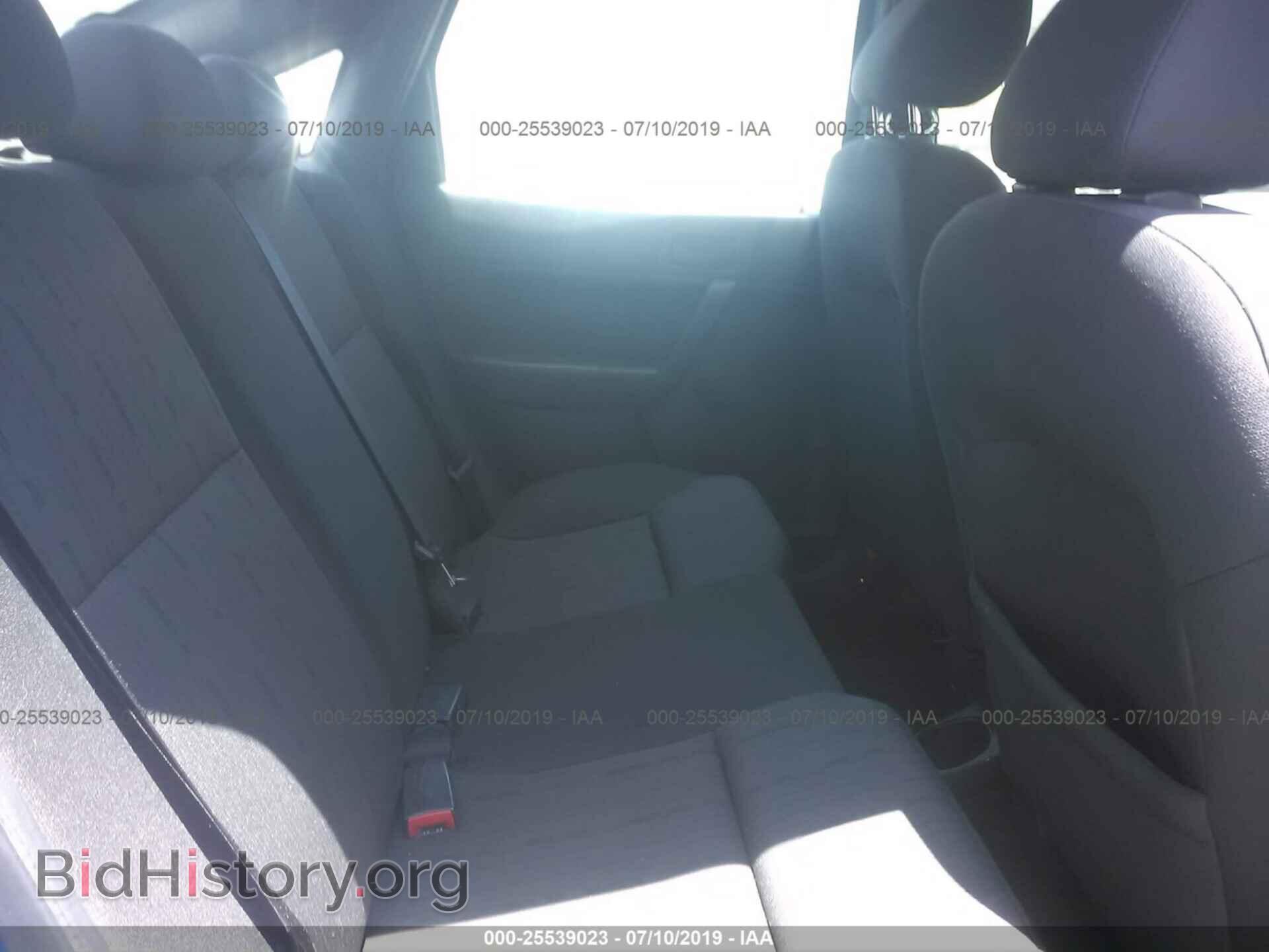 2011 FORD FOCUS - VIN: 1FAHP3FN4BW149794 - Фото 8