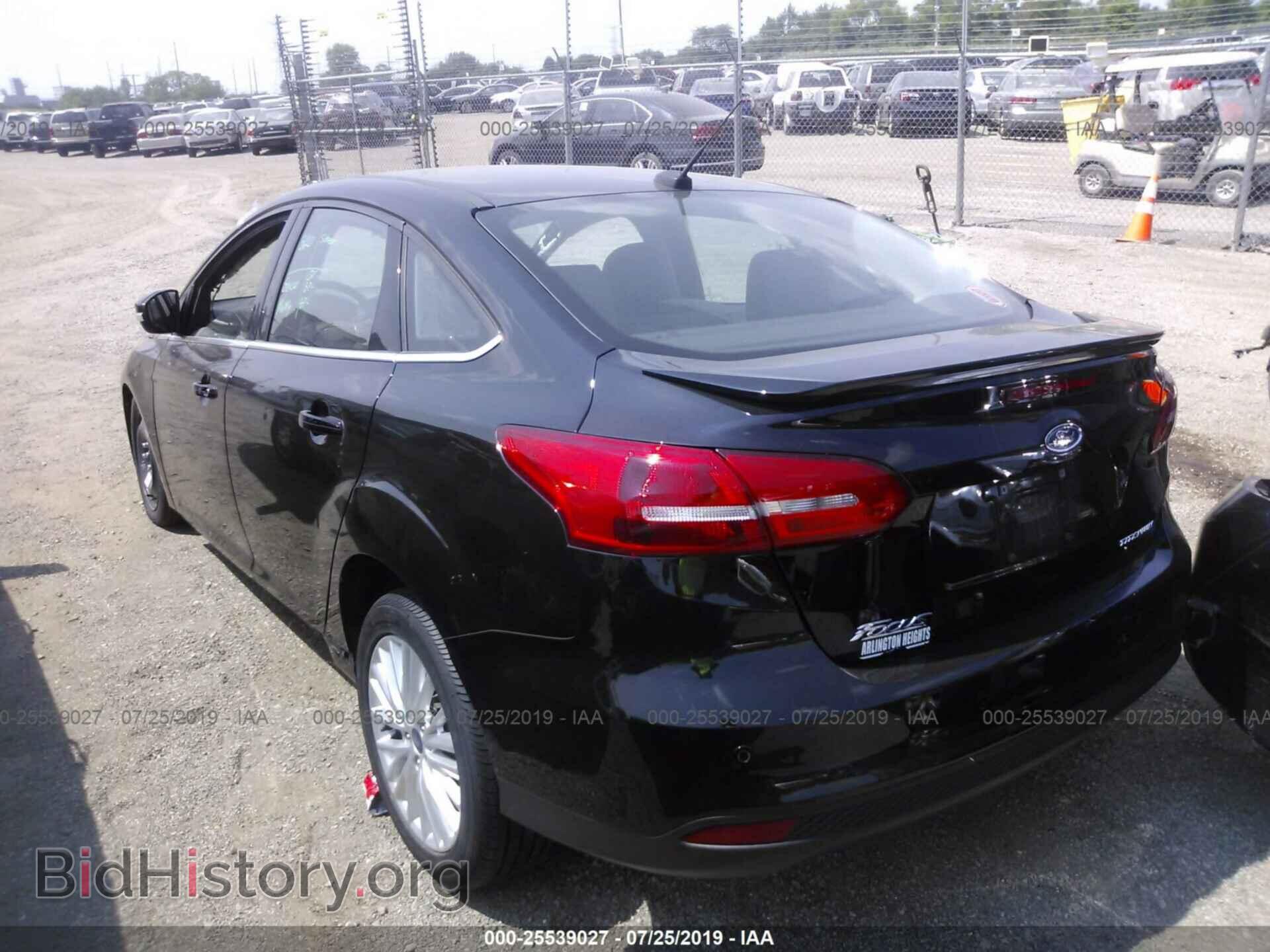 2018 FORD FOCUS - VIN: 1FADP3J25JL215345 - Фото 3