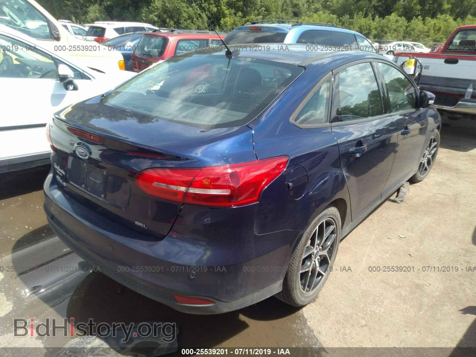 2017 FORD FOCUS - VIN: 1FADP3H20HL324666 - Фото 4