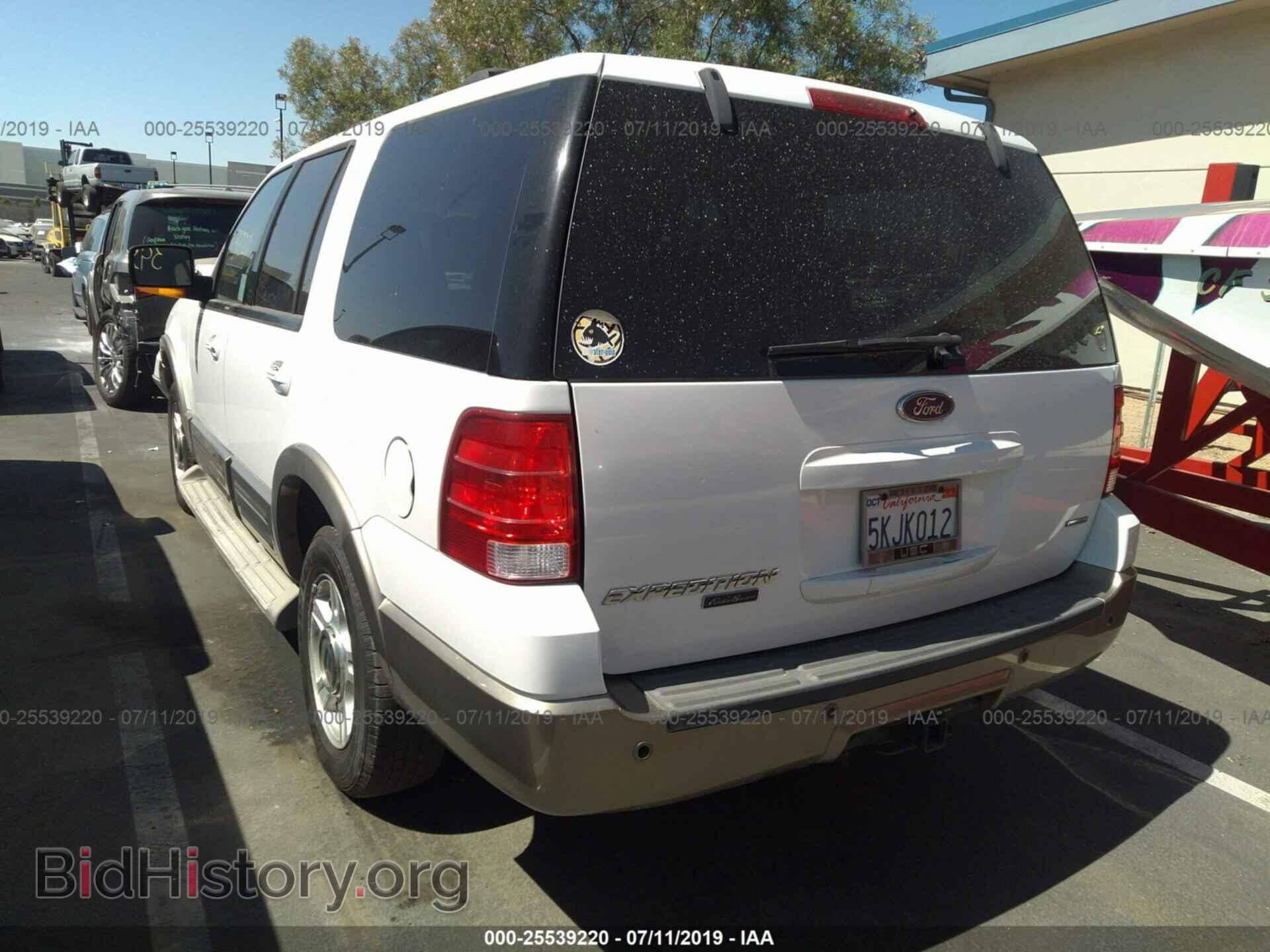 2004 FORD EXPEDITION - VIN: 1FMFU18L44LA89641 - Фото 3