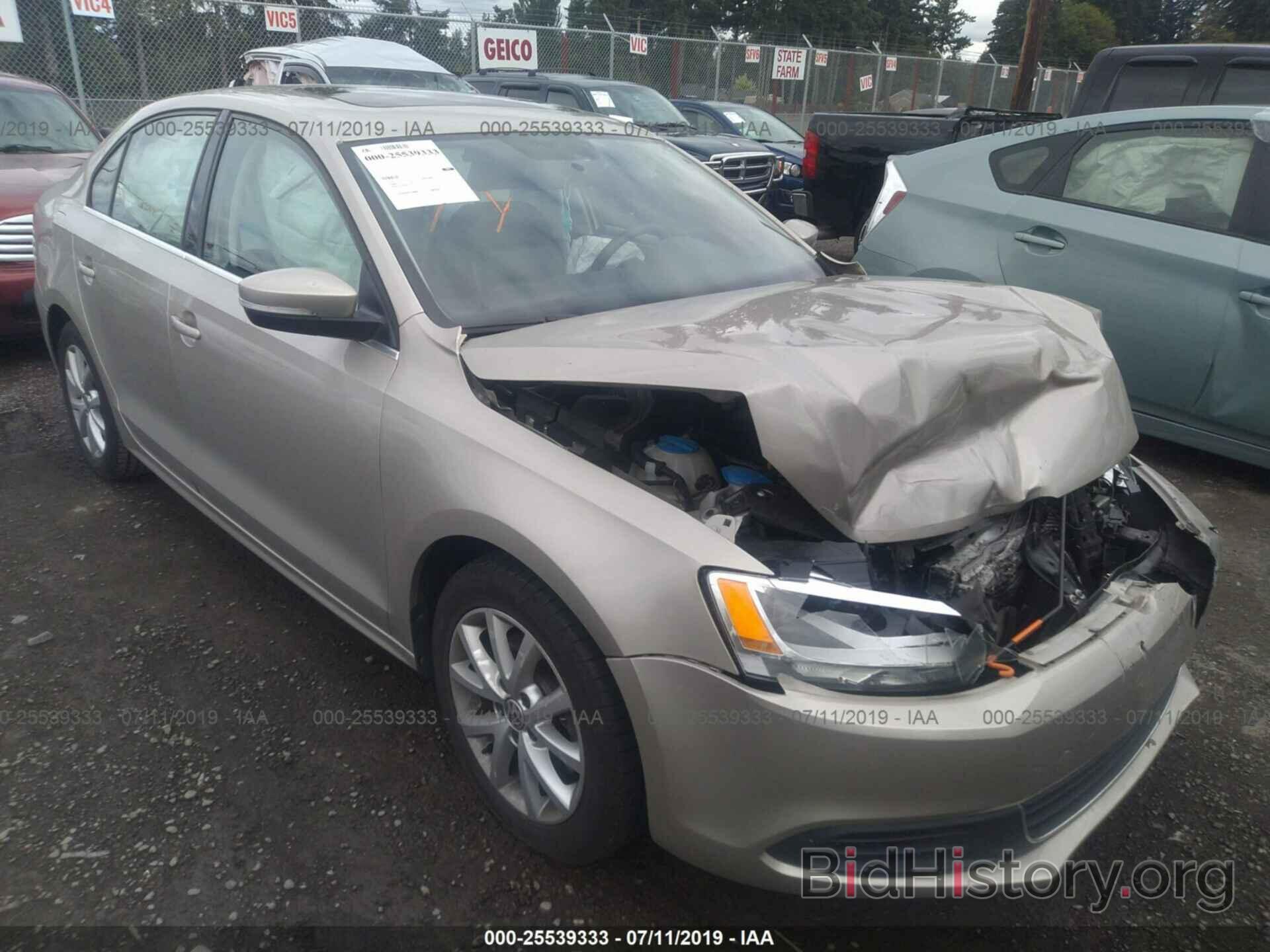 Photo 3VWD17AJXEM208130 - VOLKSWAGEN JETTA 2014