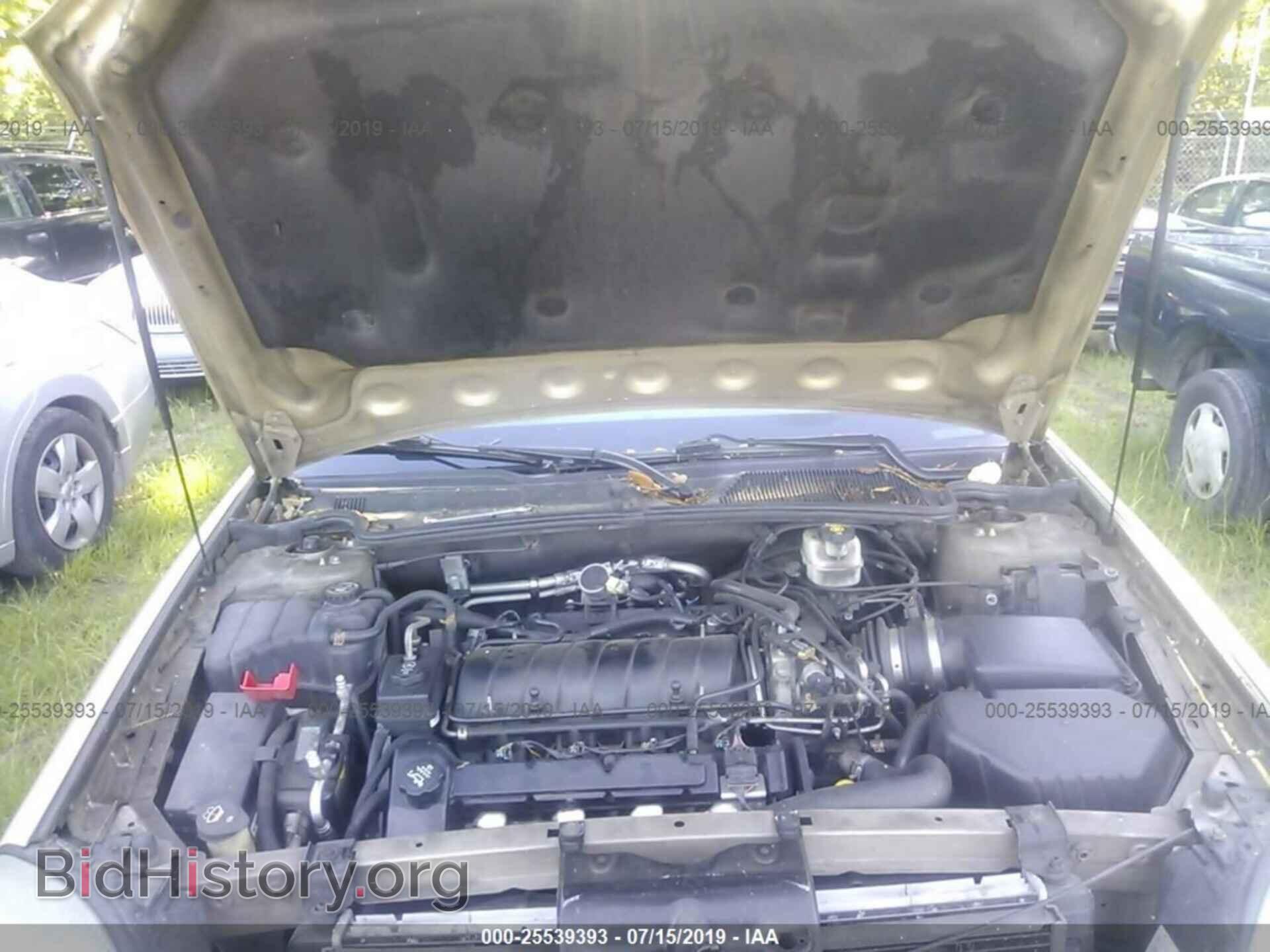 2005 CADILLAC DEVILLE - VIN: 1G6KD54Y85U229331 - Photo 10