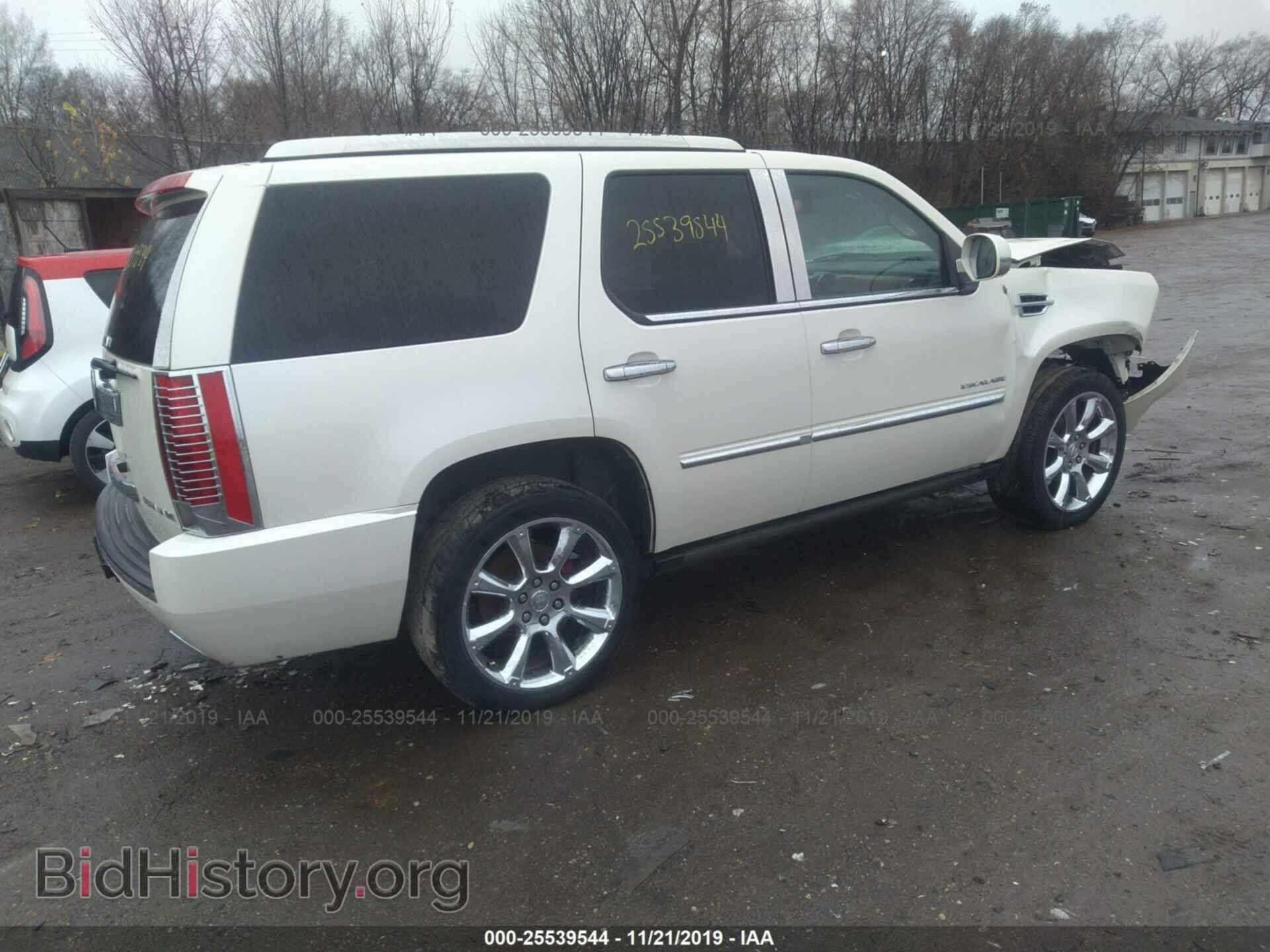 2014 CADILLAC ESCALADE - VIN: 1GYS4DEF9ER212037 - Фото 4