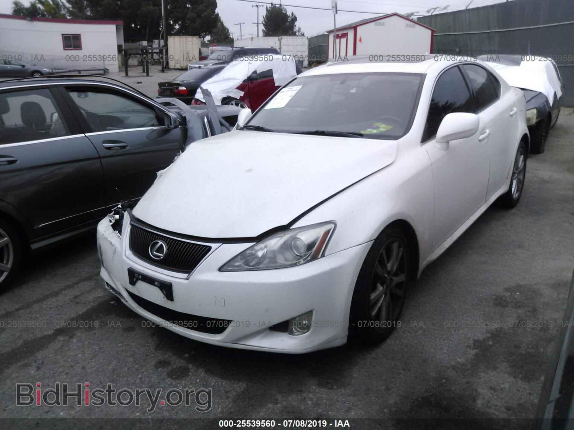 2007 LEXUS IS - VIN: JTHBK262572037369 - Photo 2