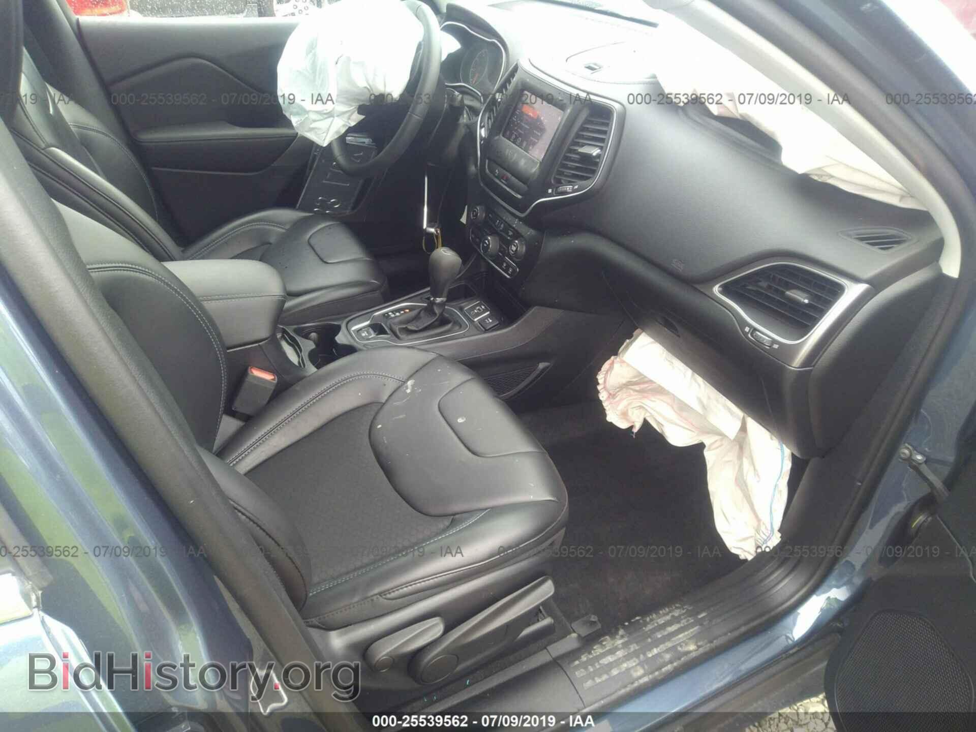 2019 JEEP CHEROKEE - VIN: 1C4PJLLB0KD429225 - Фото 5