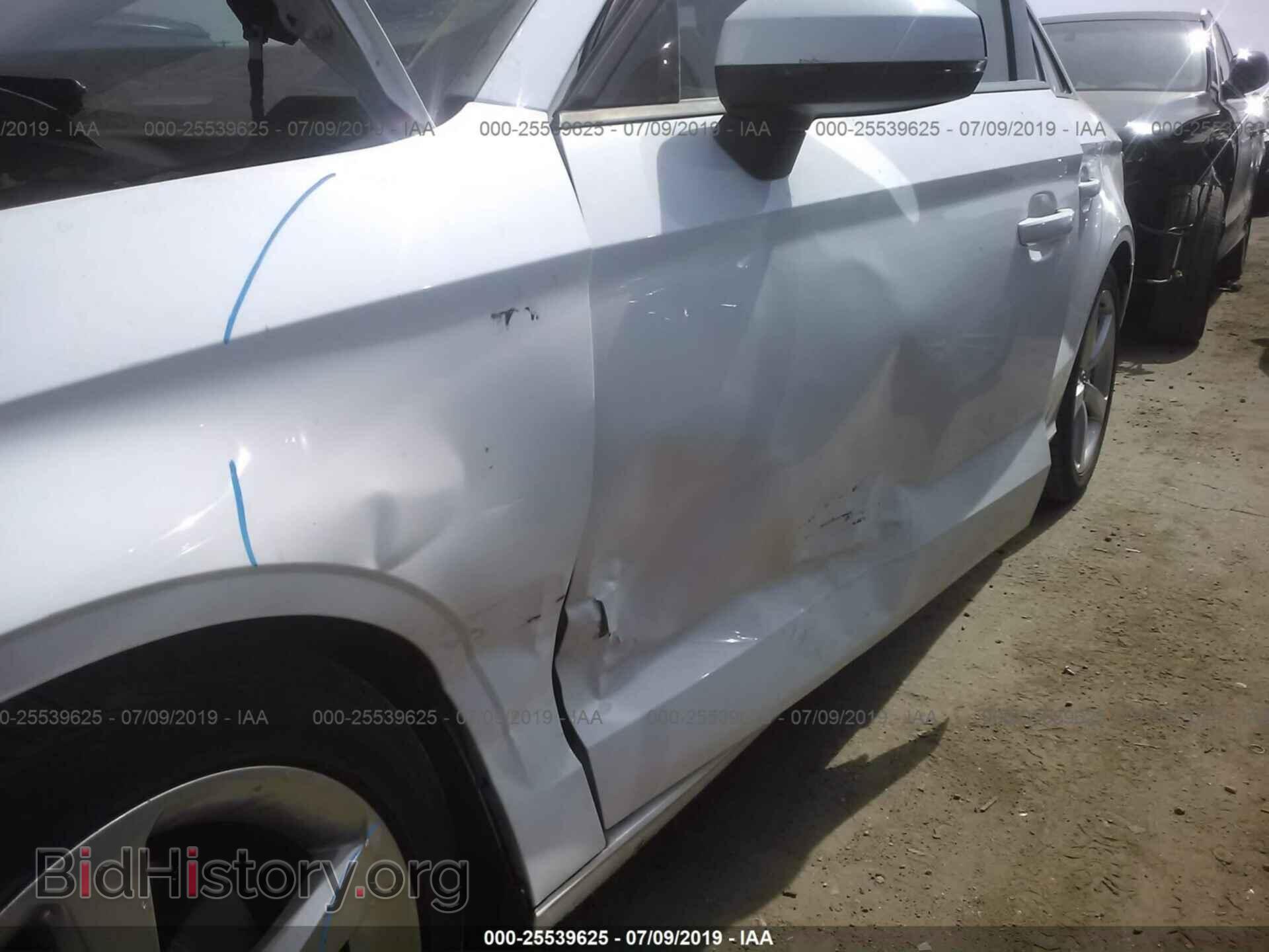 2016 AUDI A3 - VIN: WAUA7GFF9G1109563 - Фото 6