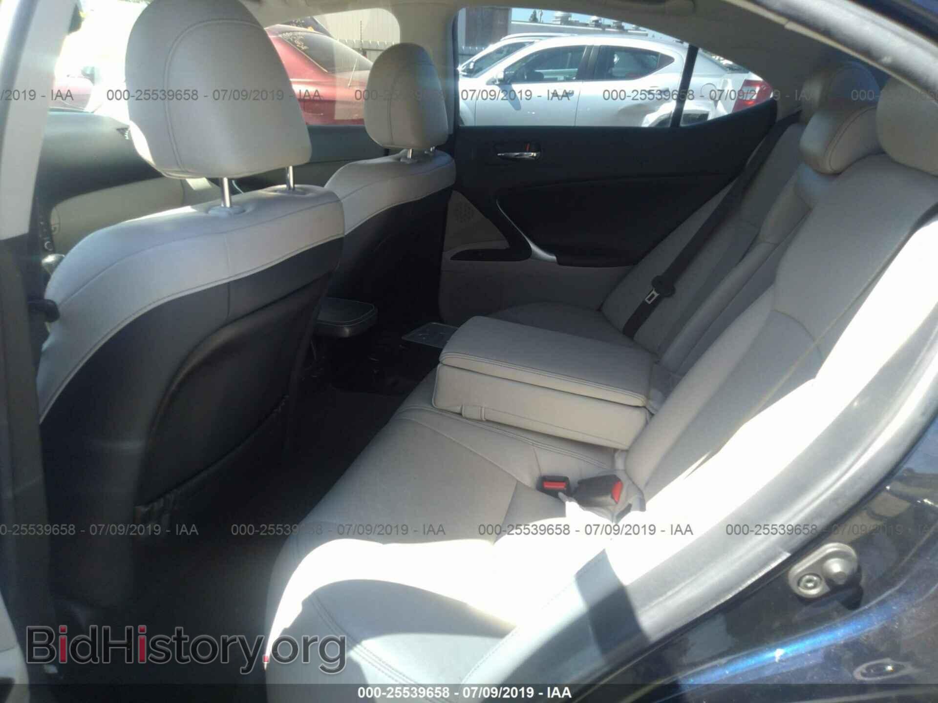 2010 LEXUS IS - VIN: JTHBF5C22A5127966 - Фото 8