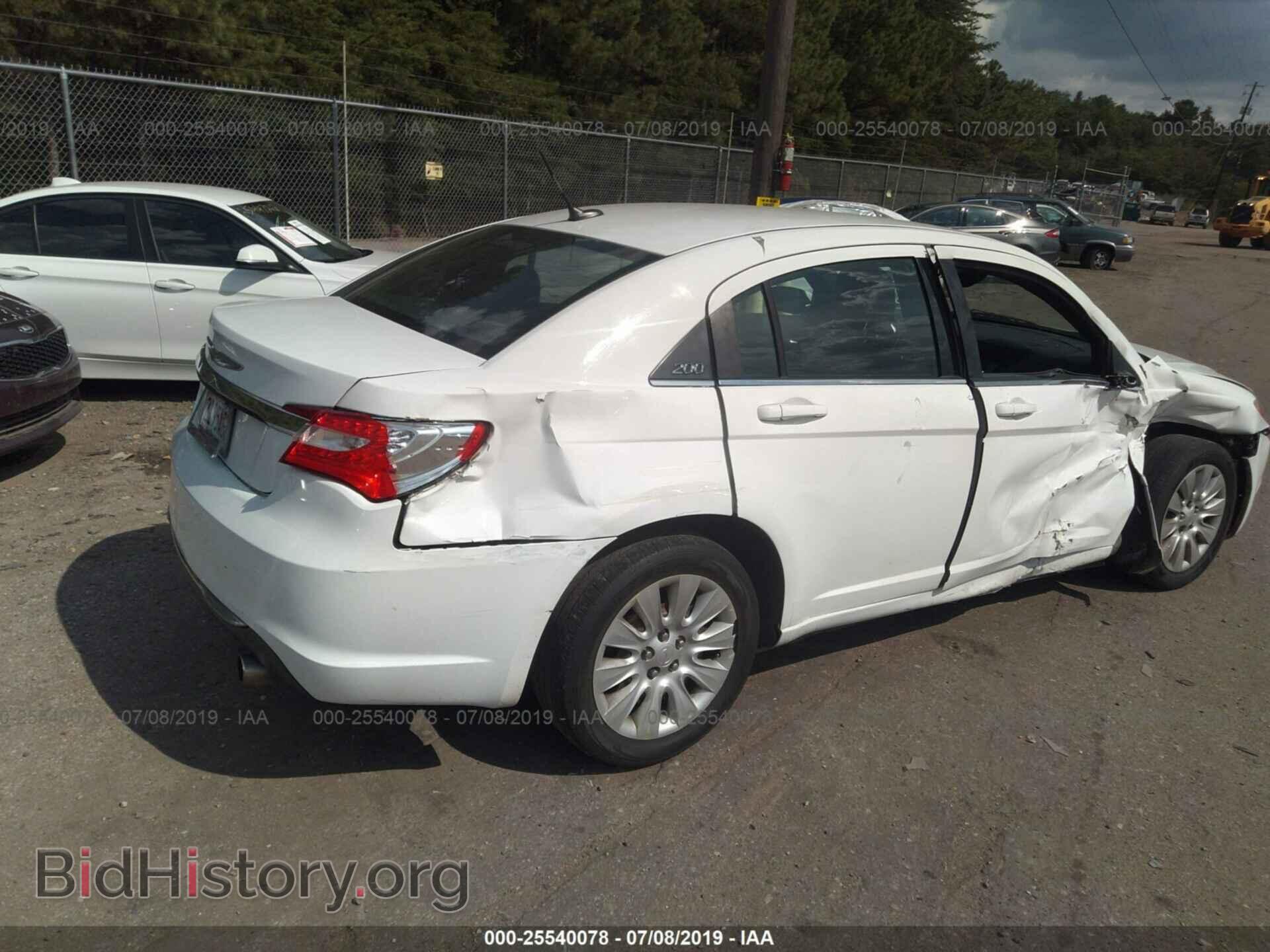 2012 CHRYSLER 200 - VIN: 1C3CCBAB5CN114104 - Фото 4
