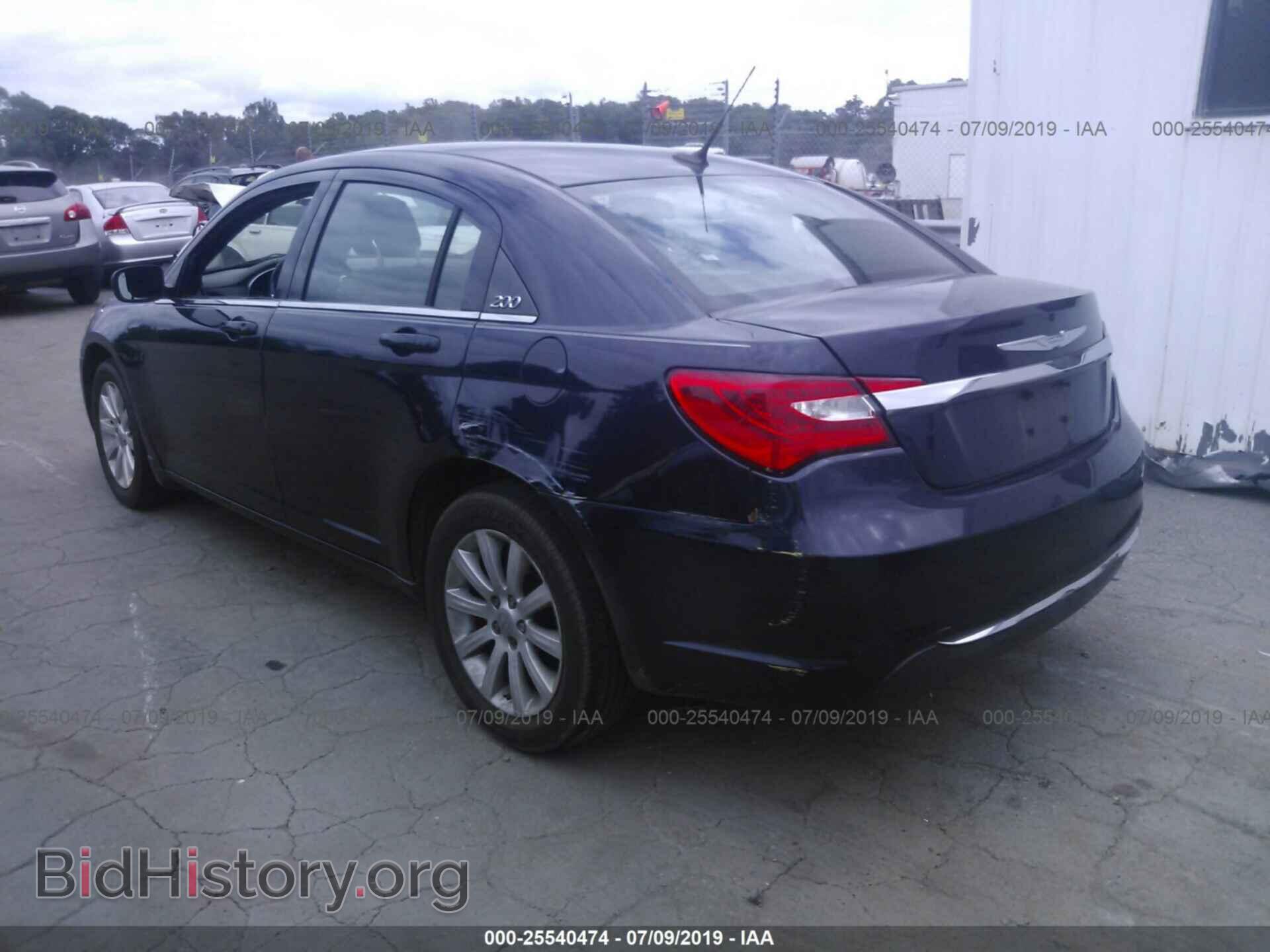 2011 CHRYSLER 200 - VIN: 1C3BC1FB5BN514273 - Фото 3