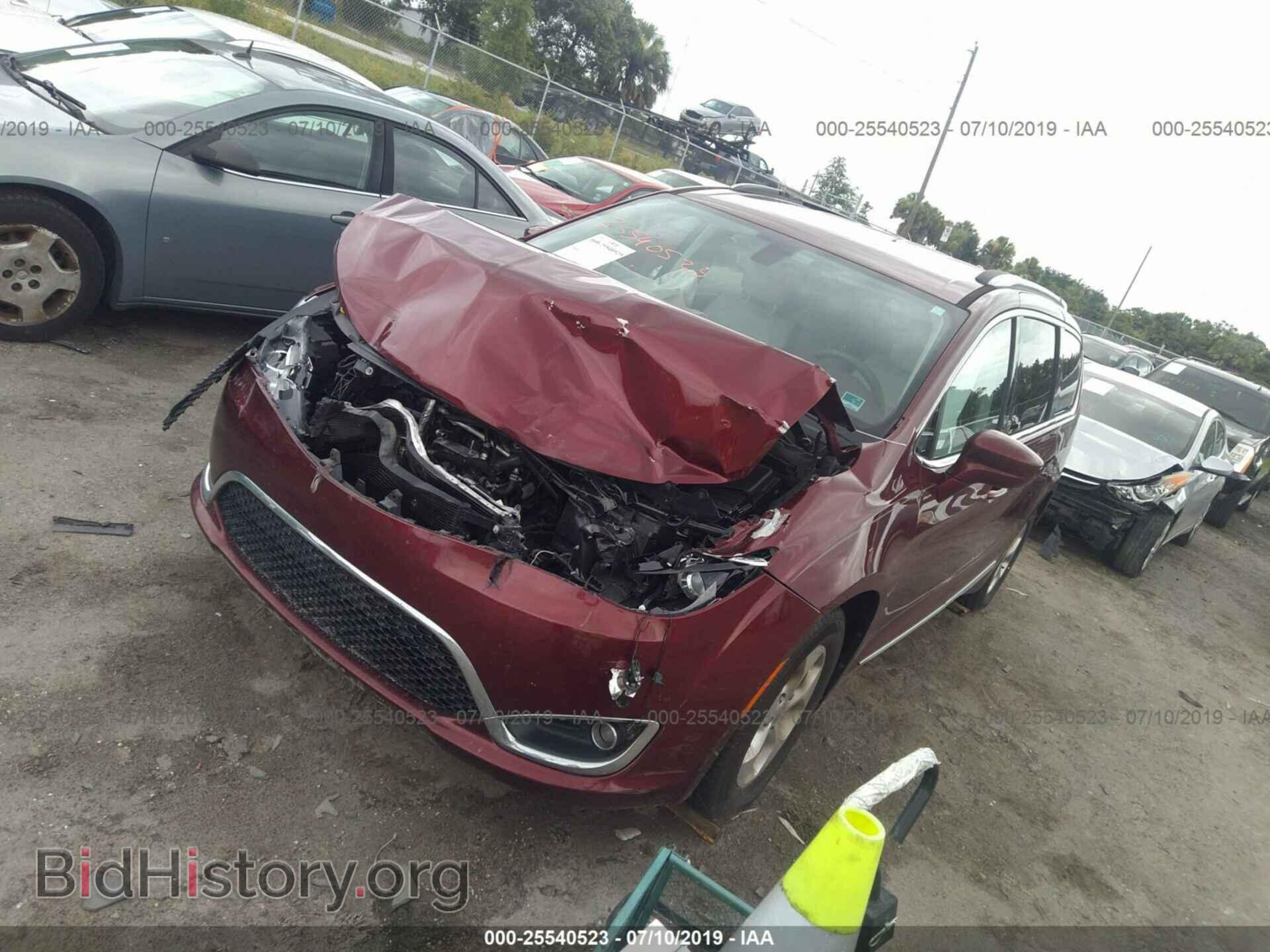 2017 CHRYSLER PACIFICA - VIN: 2C4RC1EGXHR585259 - Фото 2