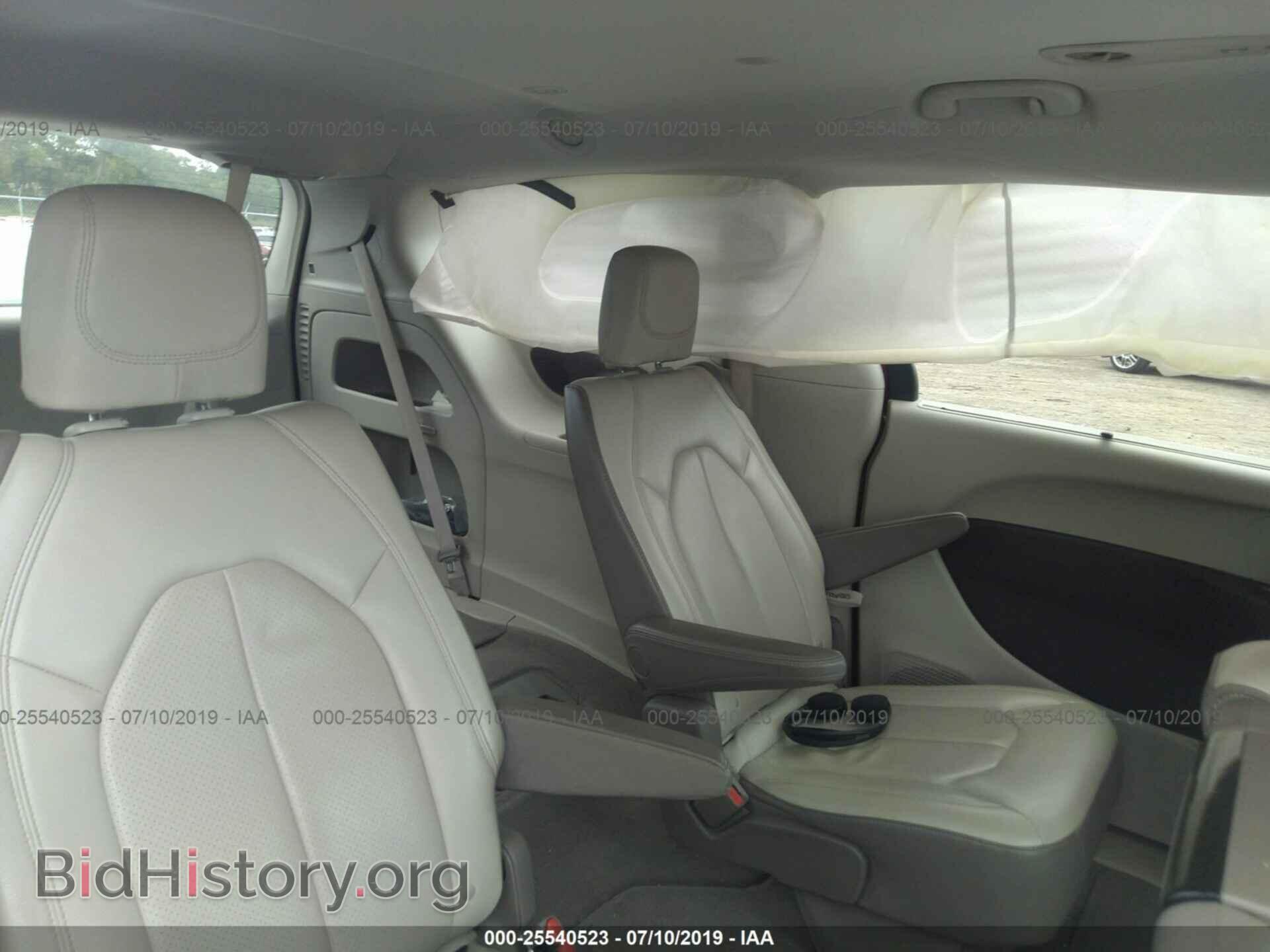 2017 CHRYSLER PACIFICA - VIN: 2C4RC1EGXHR585259 - Фото 8