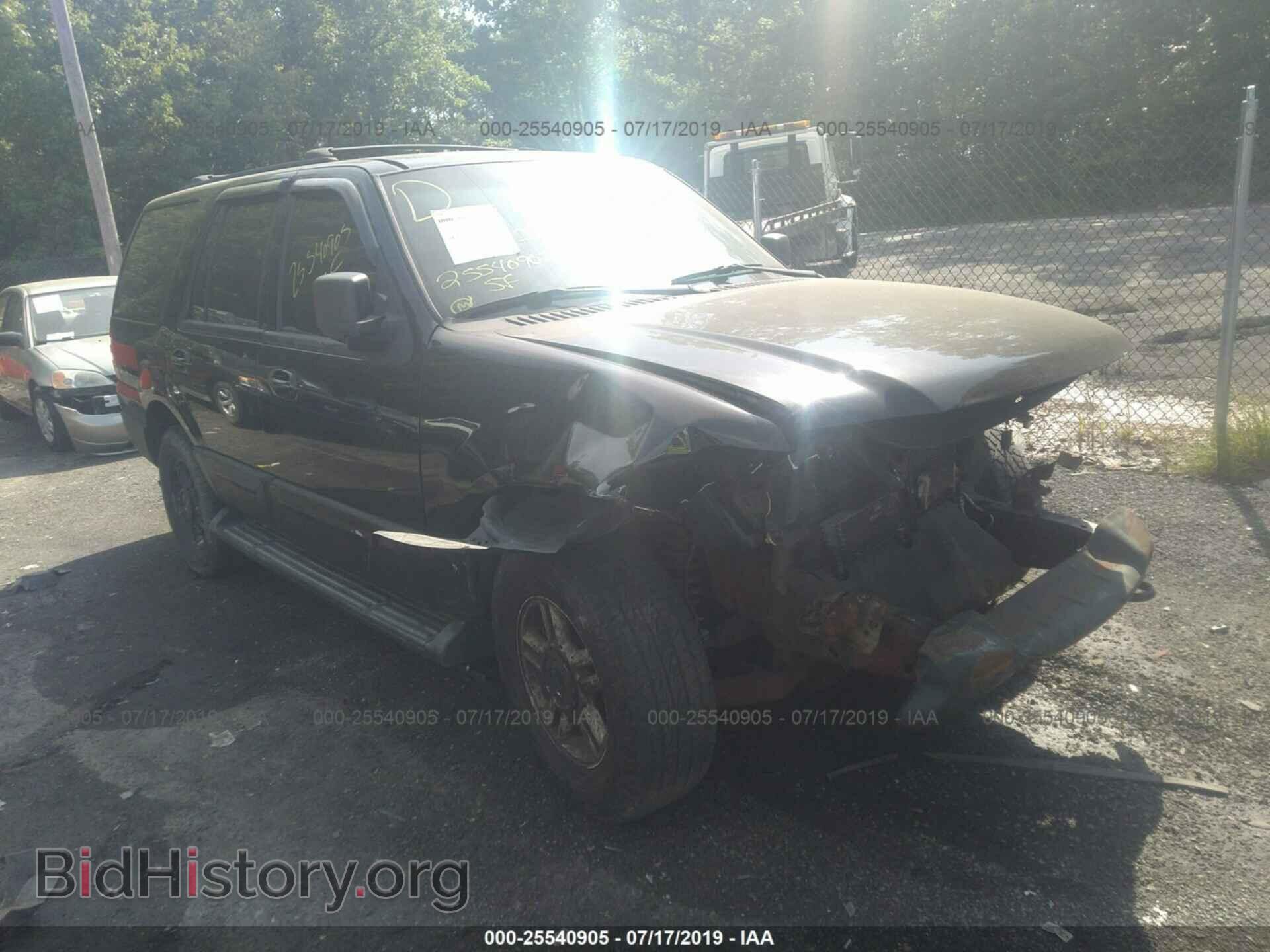 Фотография 1FMPU16W24LA79143 - FORD EXPEDITION 2004