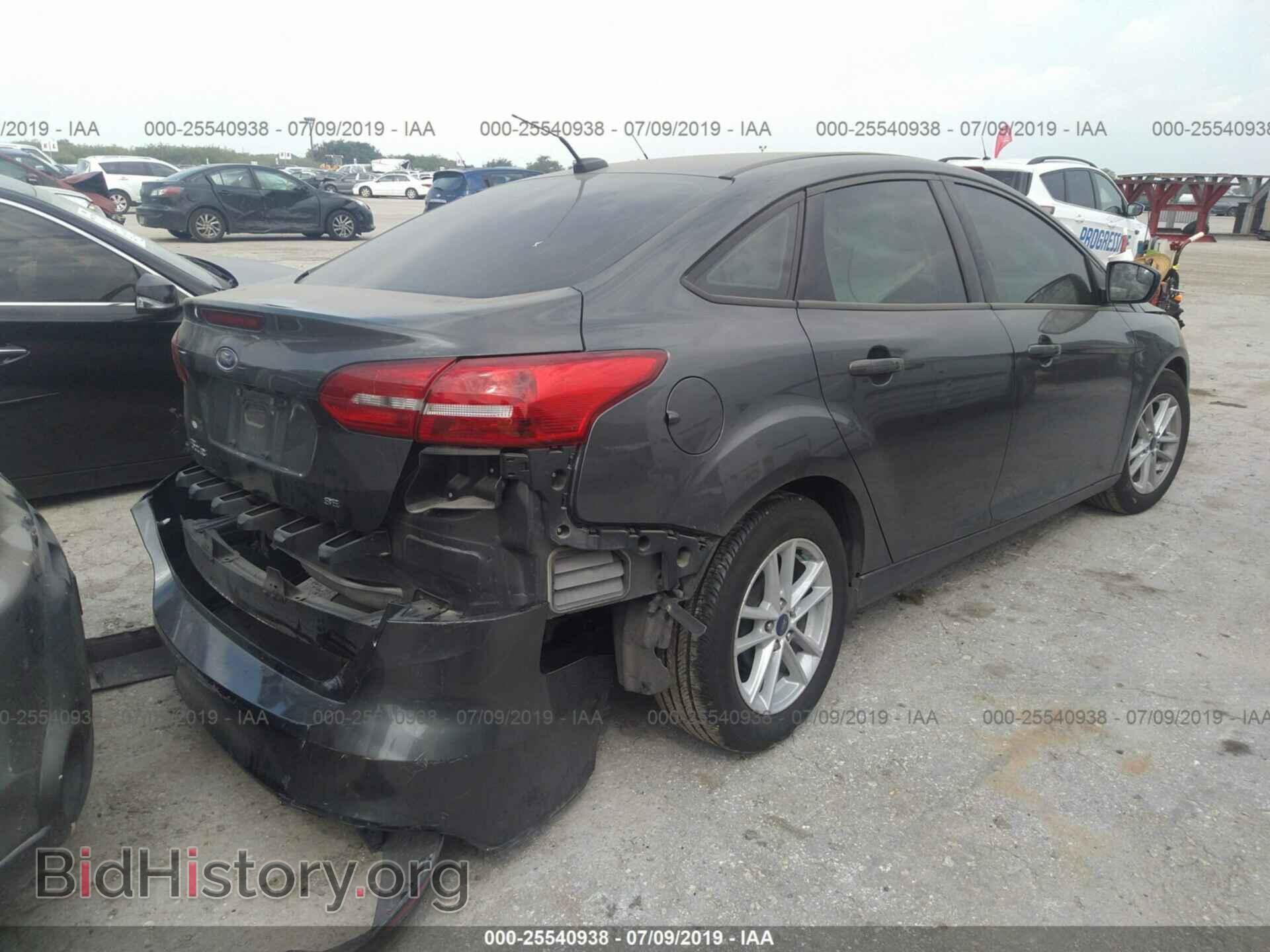 2018 FORD FOCUS - VIN: 1FADP3F20JL311375 - Фото 4