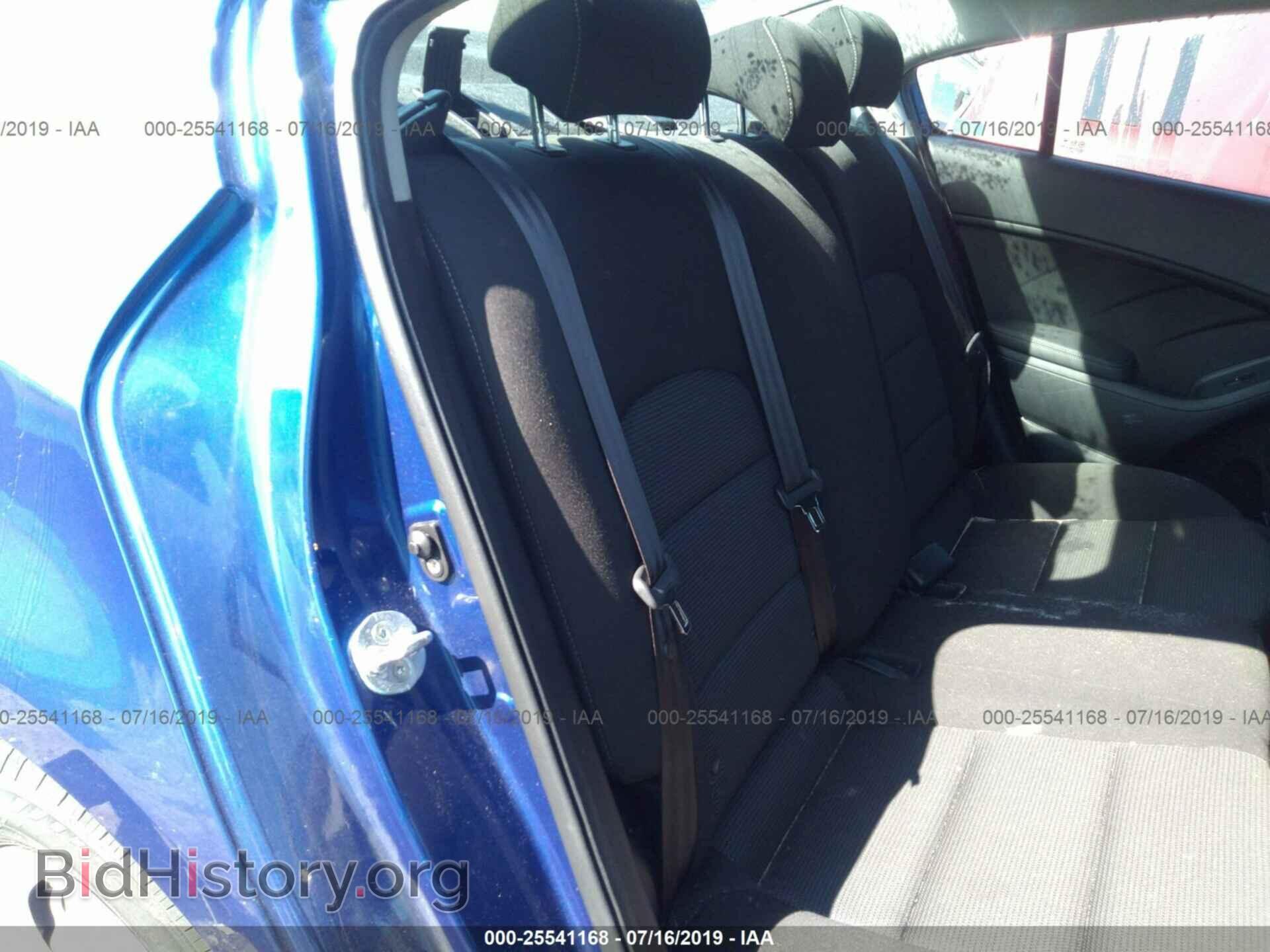 2017 KIA FORTE - VIN: 3KPFK4A77HE075871 - Фото 8