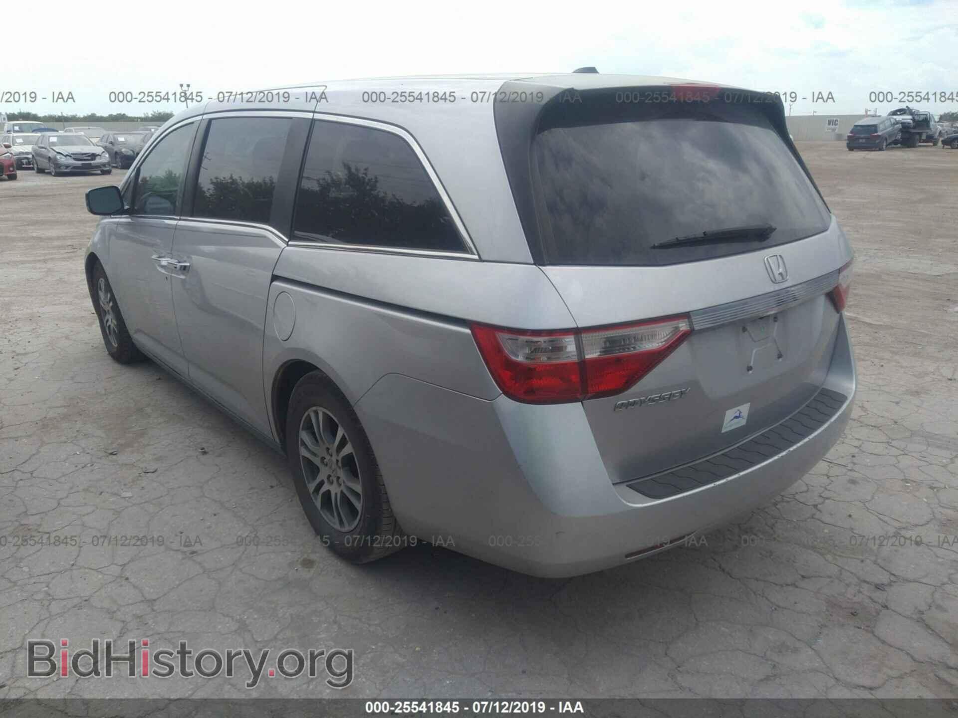 2011 HONDA ODYSSEY - VIN: 5FNRL5H66BB104968 - Фото 3