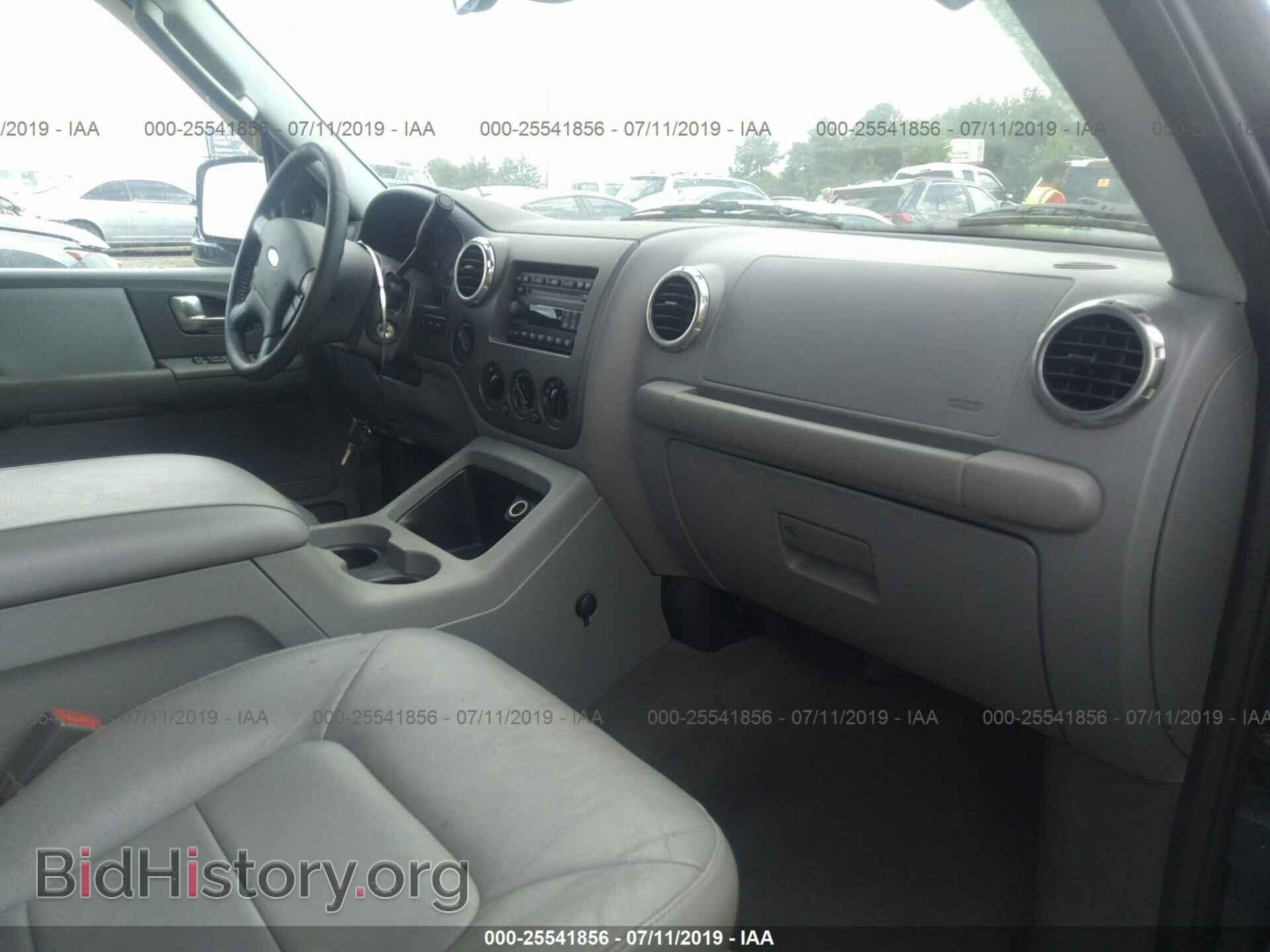 2004 FORD EXPEDITION - VIN: 1FMPU16W74LA98156 - Фото 5