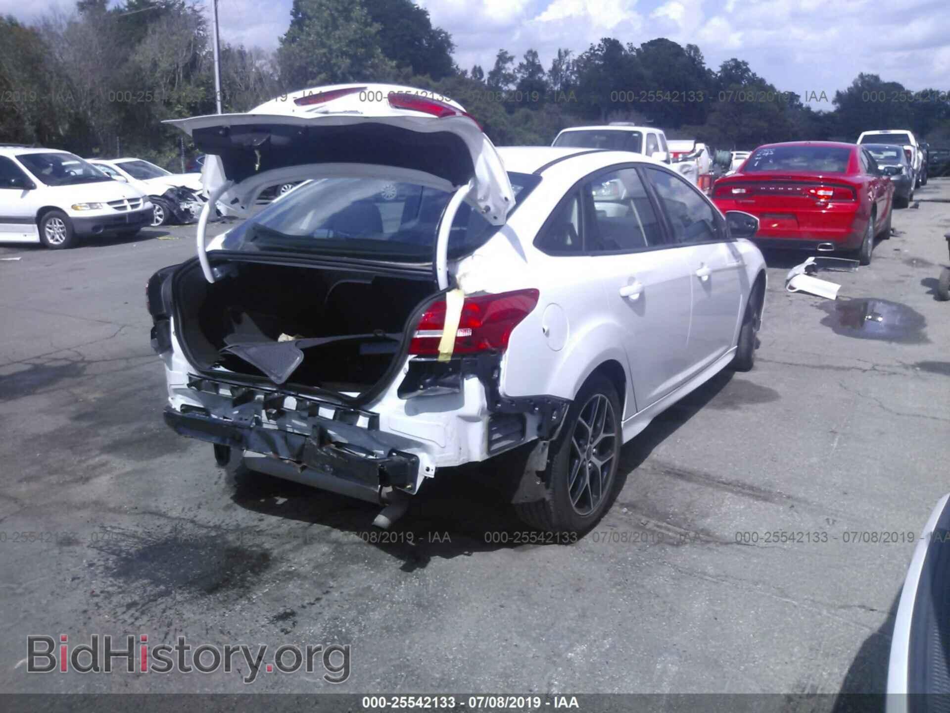 2016 FORD FOCUS - VIN: 1FADP3F25GL279743 - Photo 4