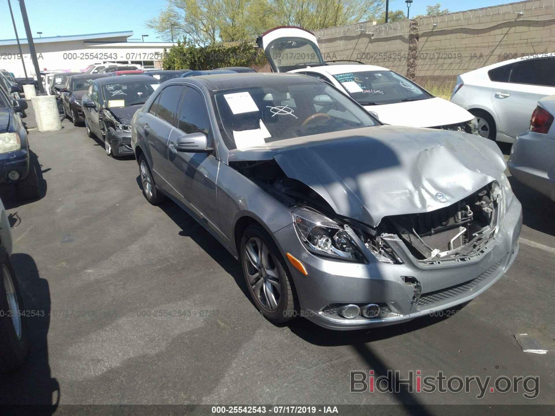 Photo WDDHF5GB0AA225168 - MERCEDES-BENZ E 2010