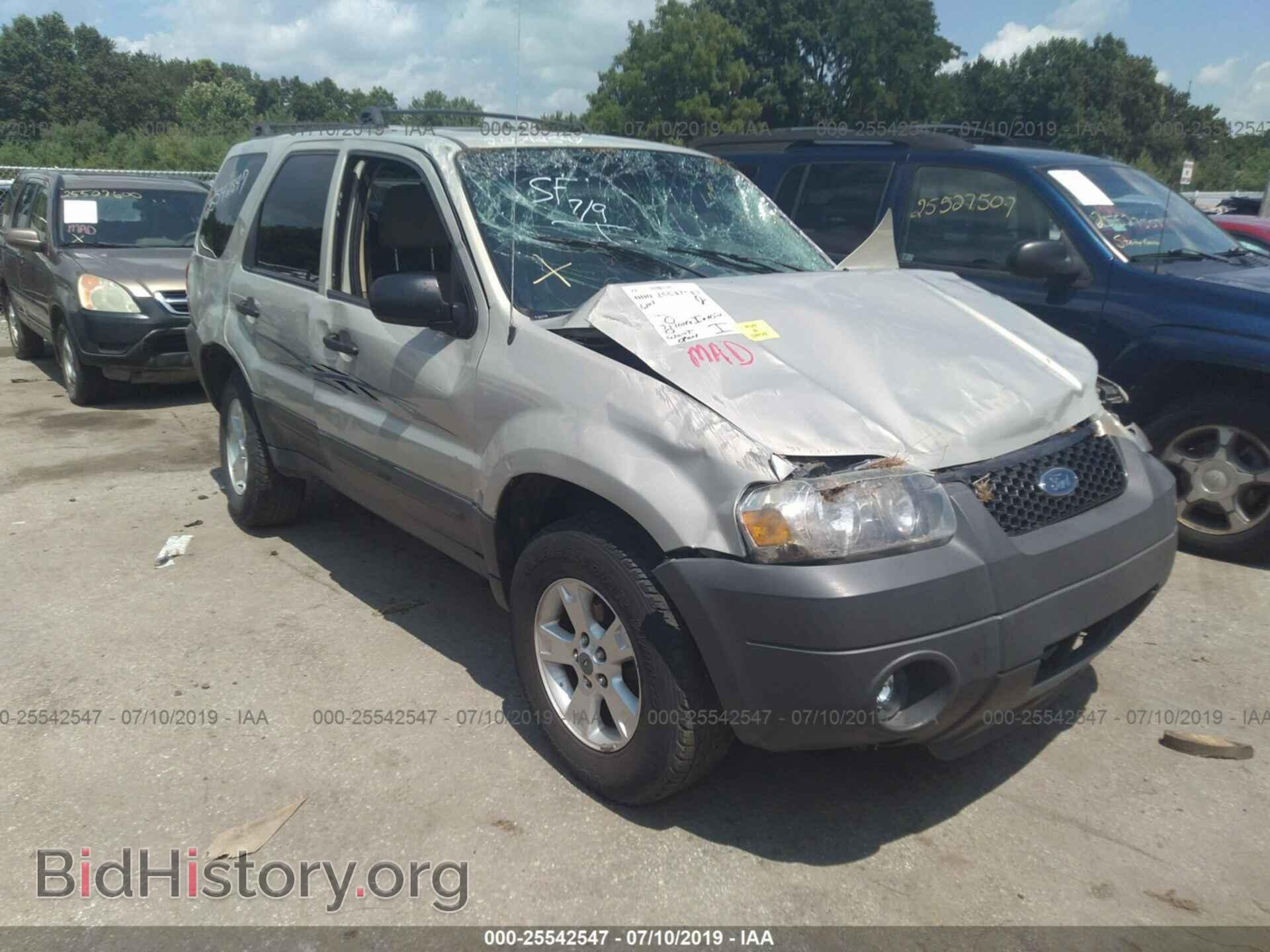 Photo 1FMYU03105DA12009 - FORD ESCAPE 2005