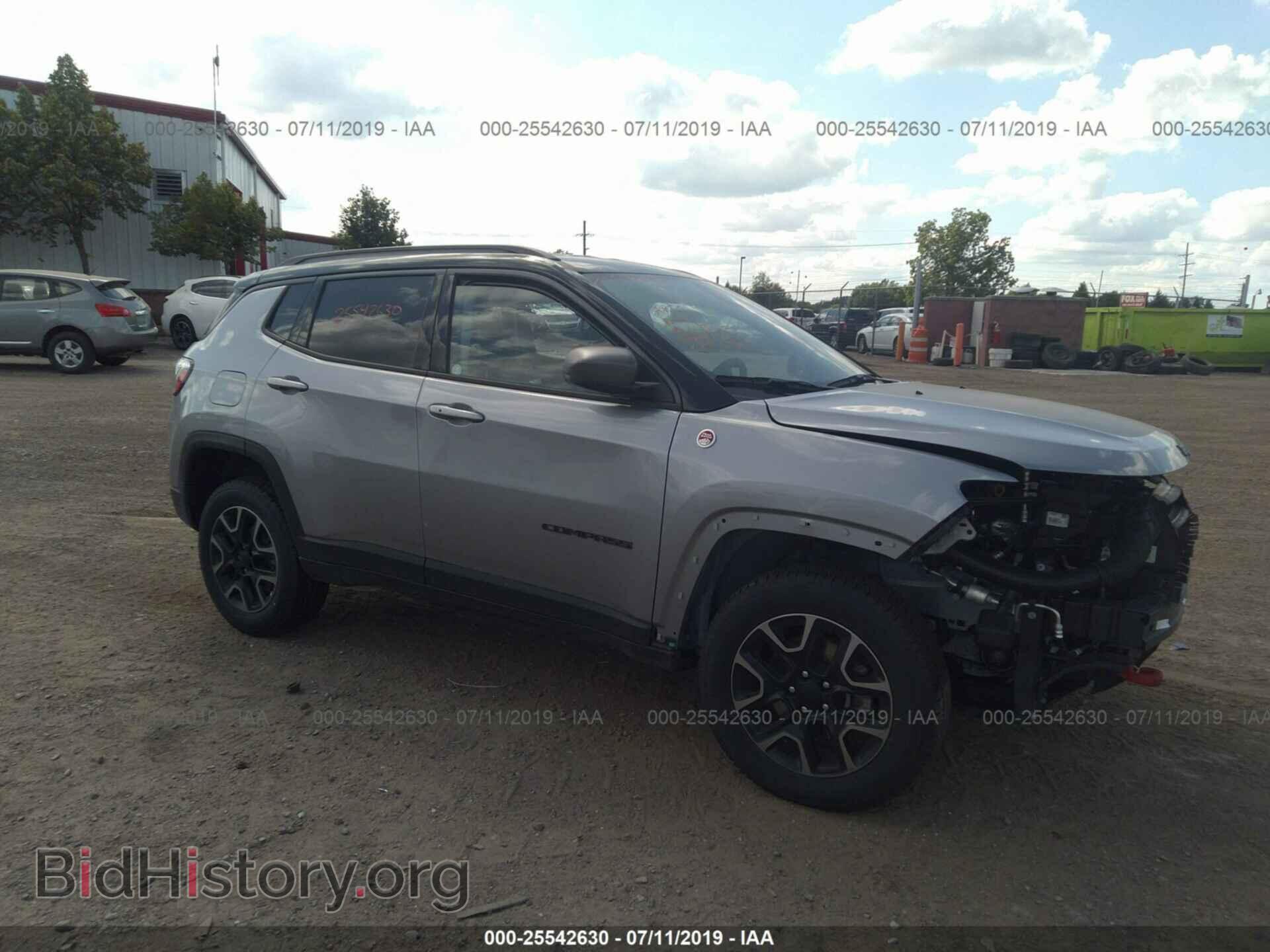 Фотография 3C4NJDDB5KT667772 - JEEP COMPASS 2019