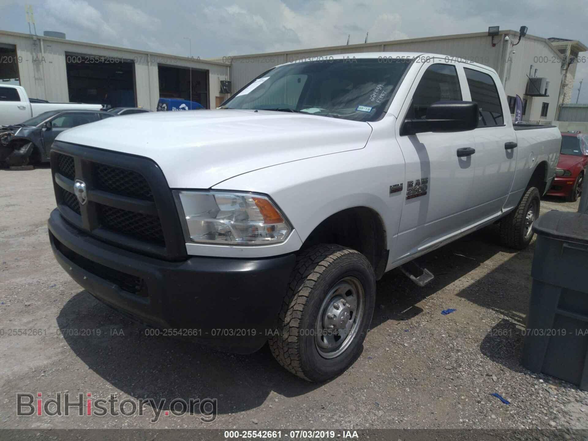 2016 RAM 2500 - VIN: 3C6TR5CT5GG258288 - Фото 2