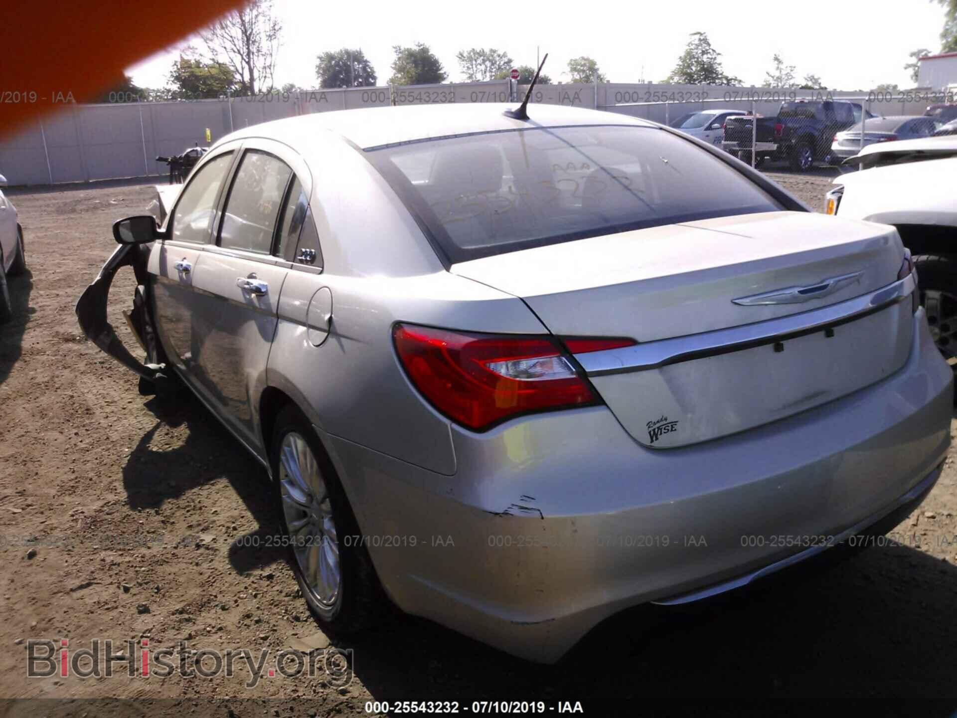 2013 CHRYSLER 200 - VIN: 1C3CCBCG7DN747195 - Photo 3