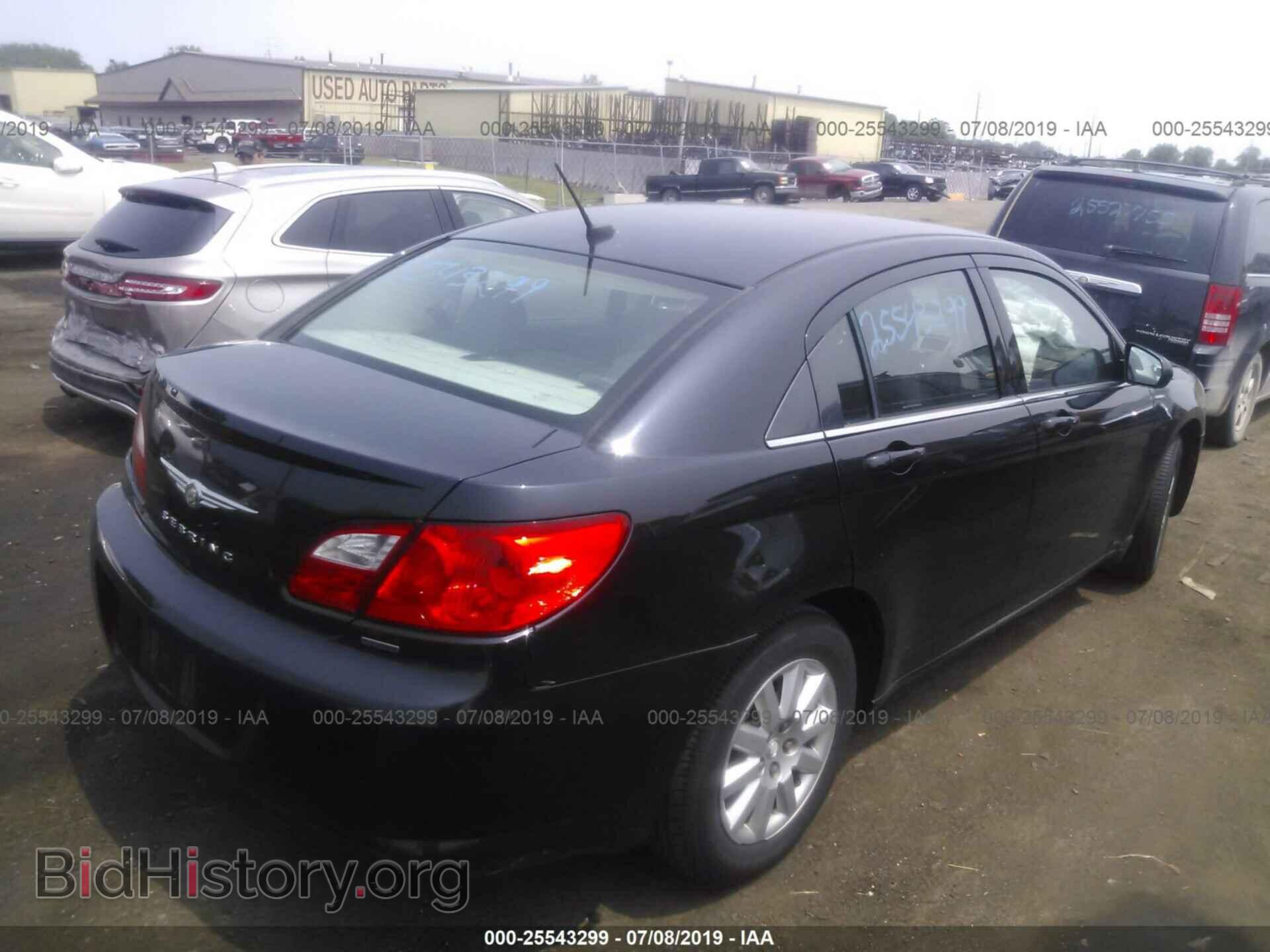 2010 CHRYSLER SEBRING - VIN: 1C3CC4FB4AN229794 - Фото 4
