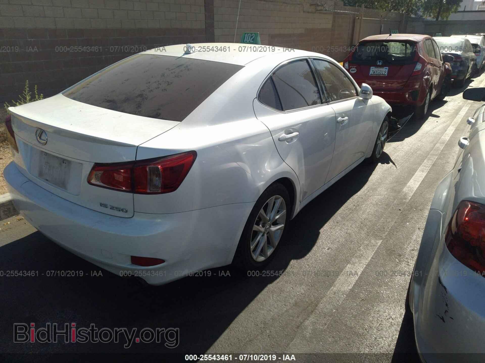 2013 LEXUS IS - VIN: JTHBF5C21D5187662 - Фото 4