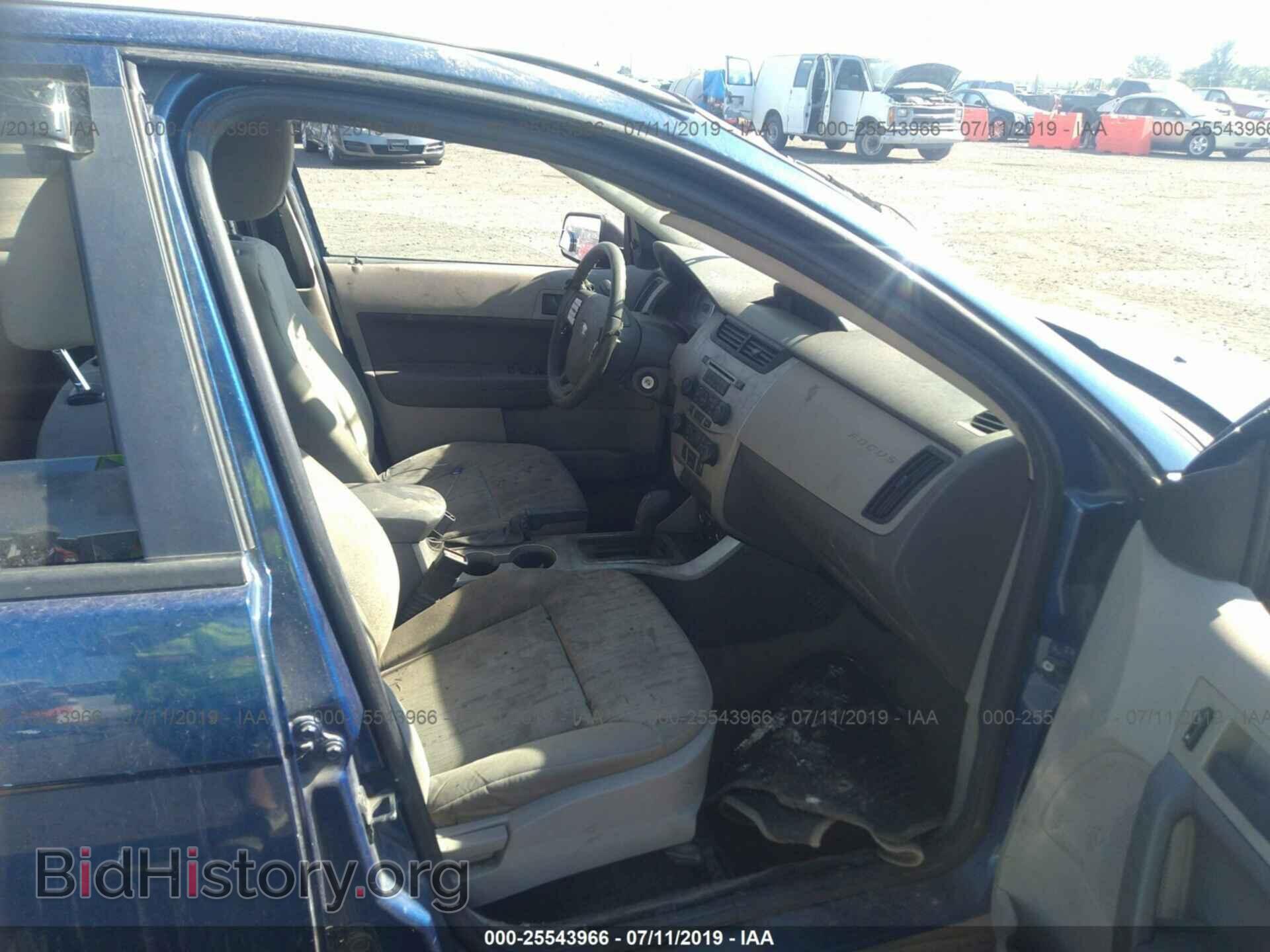 2008 FORD FOCUS - VIN: 1FAHP35N68W190227 - Фото 5