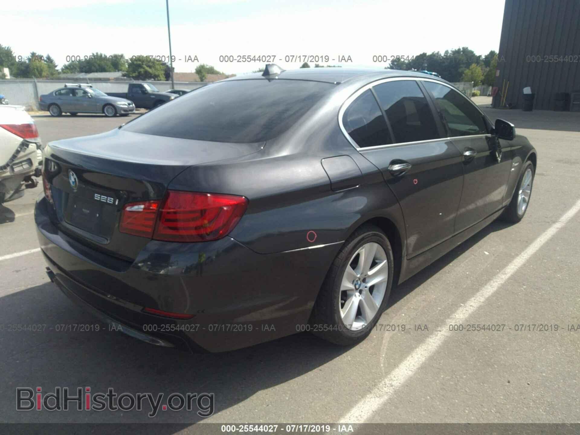 2012 BMW 528 - VIN: WBAXH5C58CDW04580 - Фото 4