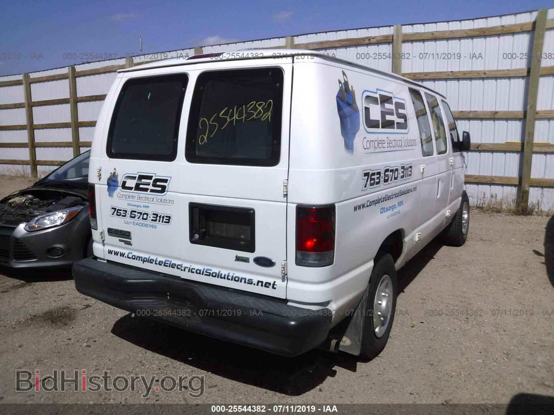 2011 FORD ECONOLINE - VIN: 1FTNE2ELXBDA85382 - Фото 4