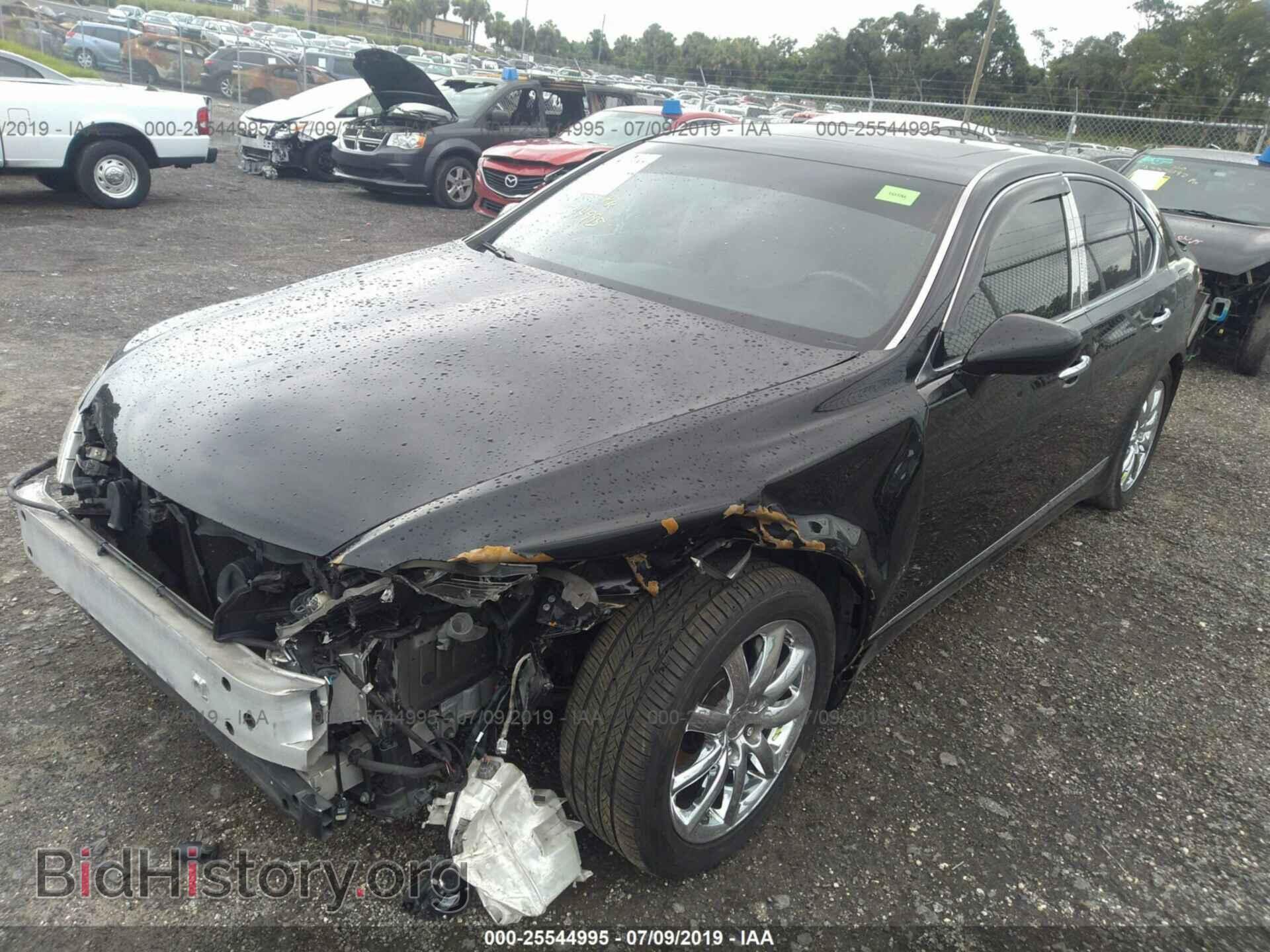 2007 LEXUS LS - VIN: JTHBL46F575018332 - Photo 2