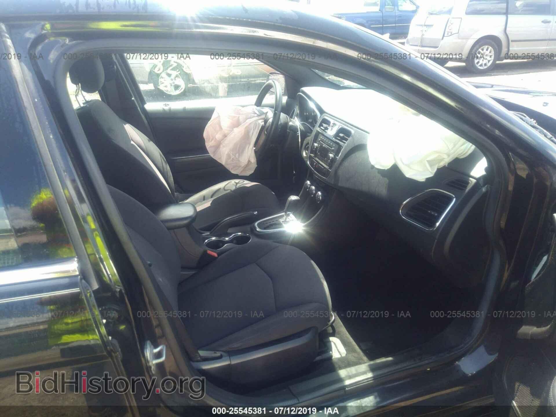 2013 CHRYSLER 200 - VIN: 1C3CCBBB3DN714992 - Photo 5