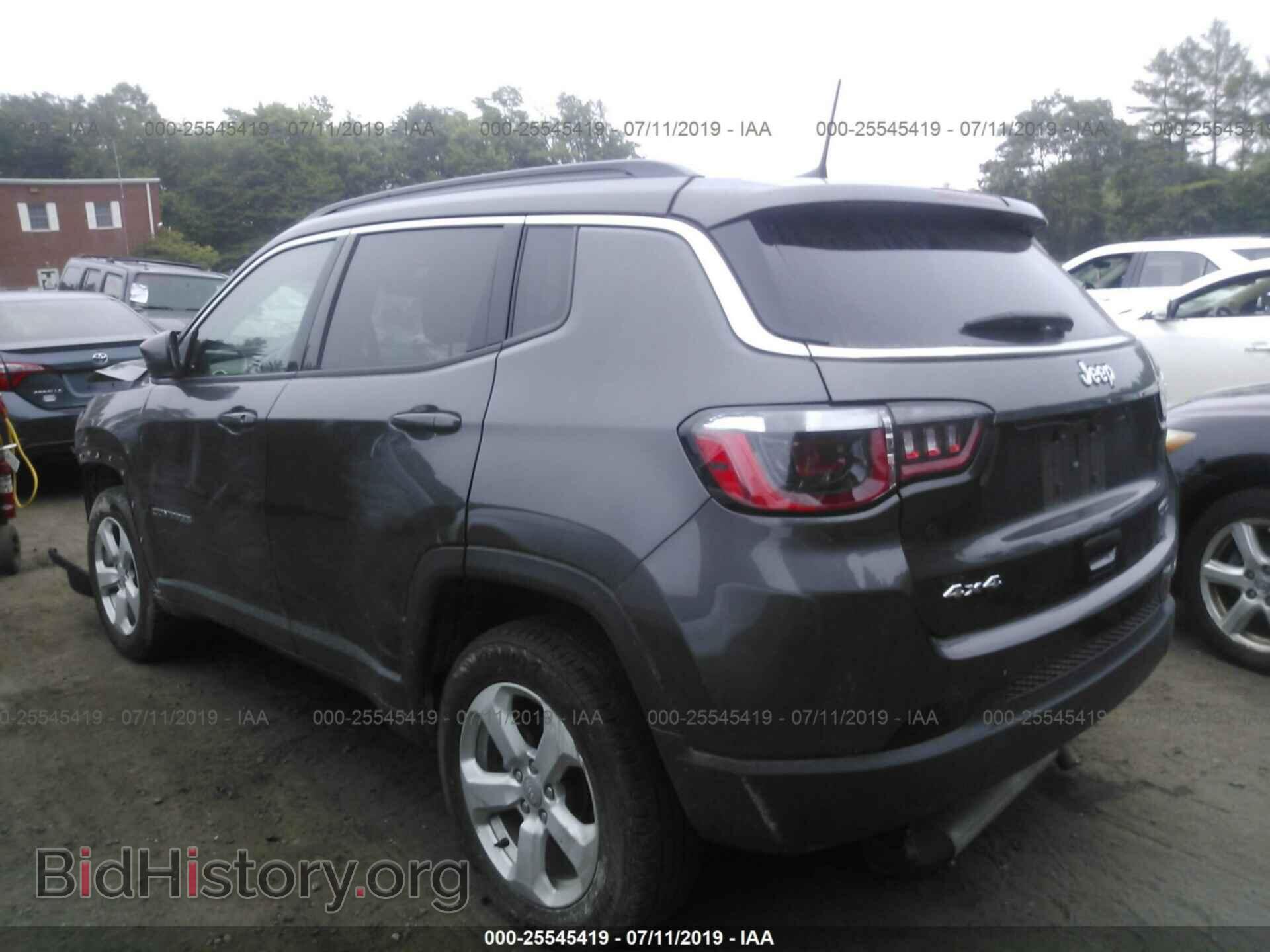 2018 JEEP COMPASS - VIN: 3C4NJDBB5JT239668 - Фото 3