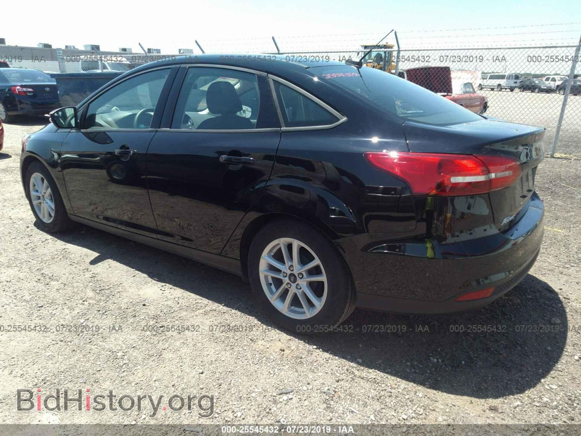 2017 FORD FOCUS - VIN: 1FADP3F29HL328833 - Фото 3