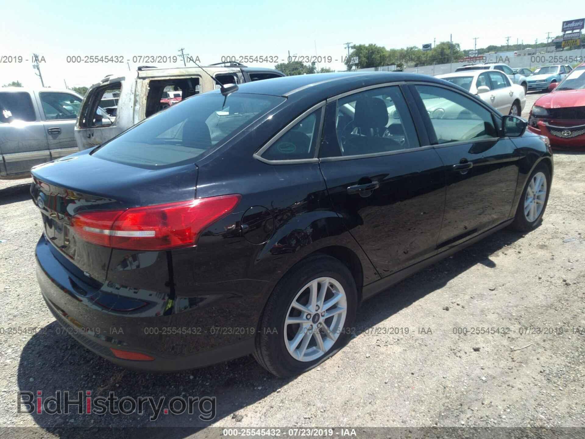 2017 FORD FOCUS - VIN: 1FADP3F29HL328833 - Фото 4