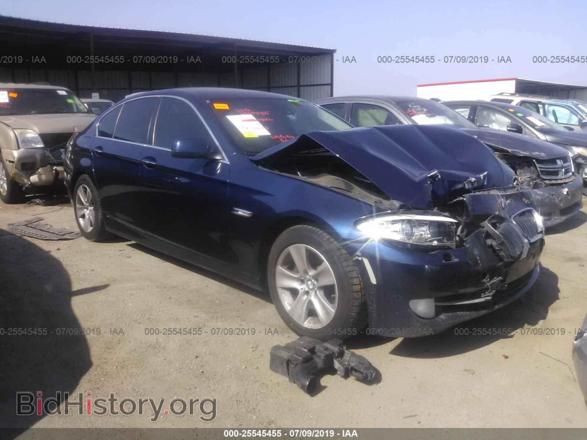 Фотография WBAXG5C59CDX06117 - BMW 528 2012