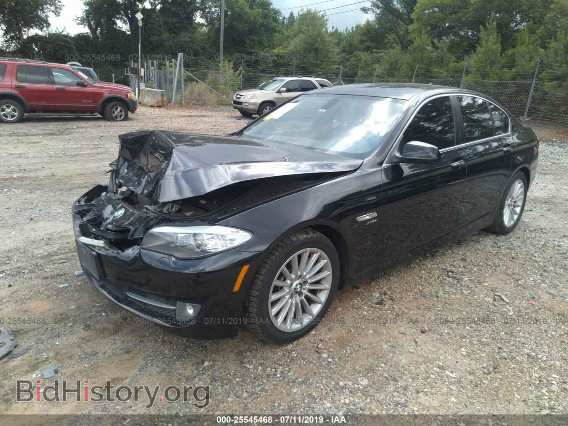 2011 BMW 535 - VIN: WBAFU7C55BC870999 - Фото 2