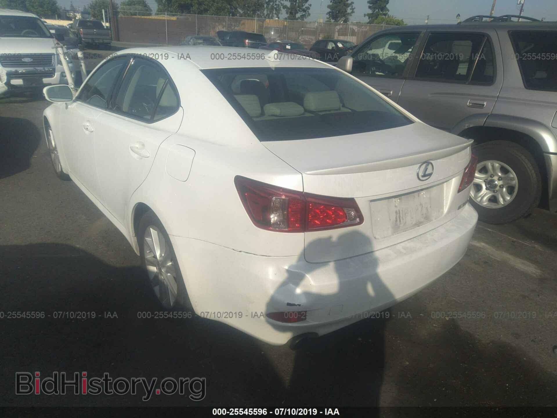 2011 LEXUS IS - VIN: JTHBF5C24B5150568 - Фото 3