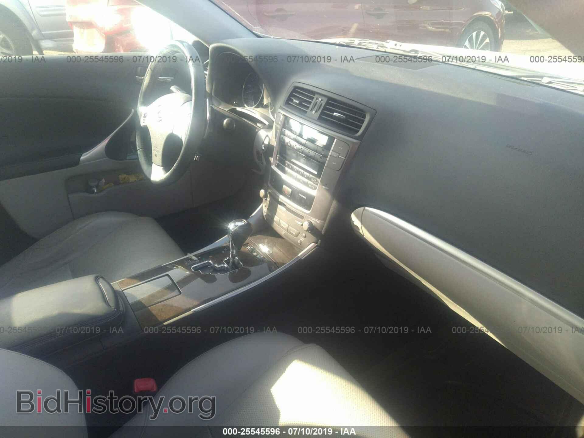 2011 LEXUS IS - VIN: JTHBF5C24B5150568 - Фото 5