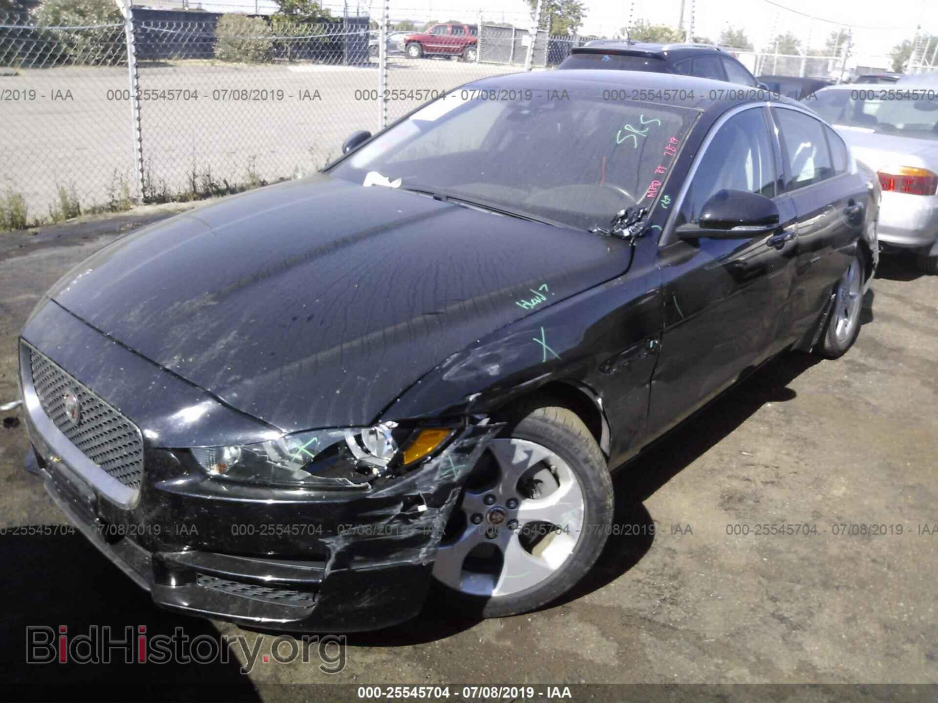 2017 JAGUAR XE - VIN: SAJAR4BG8HA978121 - Фото 2