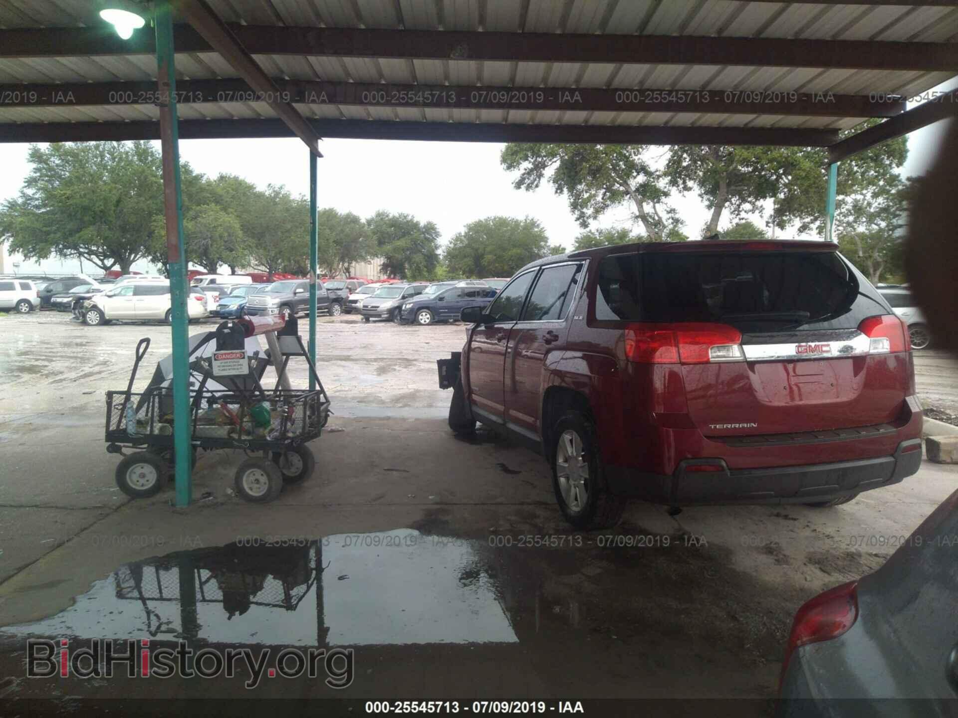 2011 GMC TERRAIN - VIN: 2CTALMECXB6411409 - Photo 3
