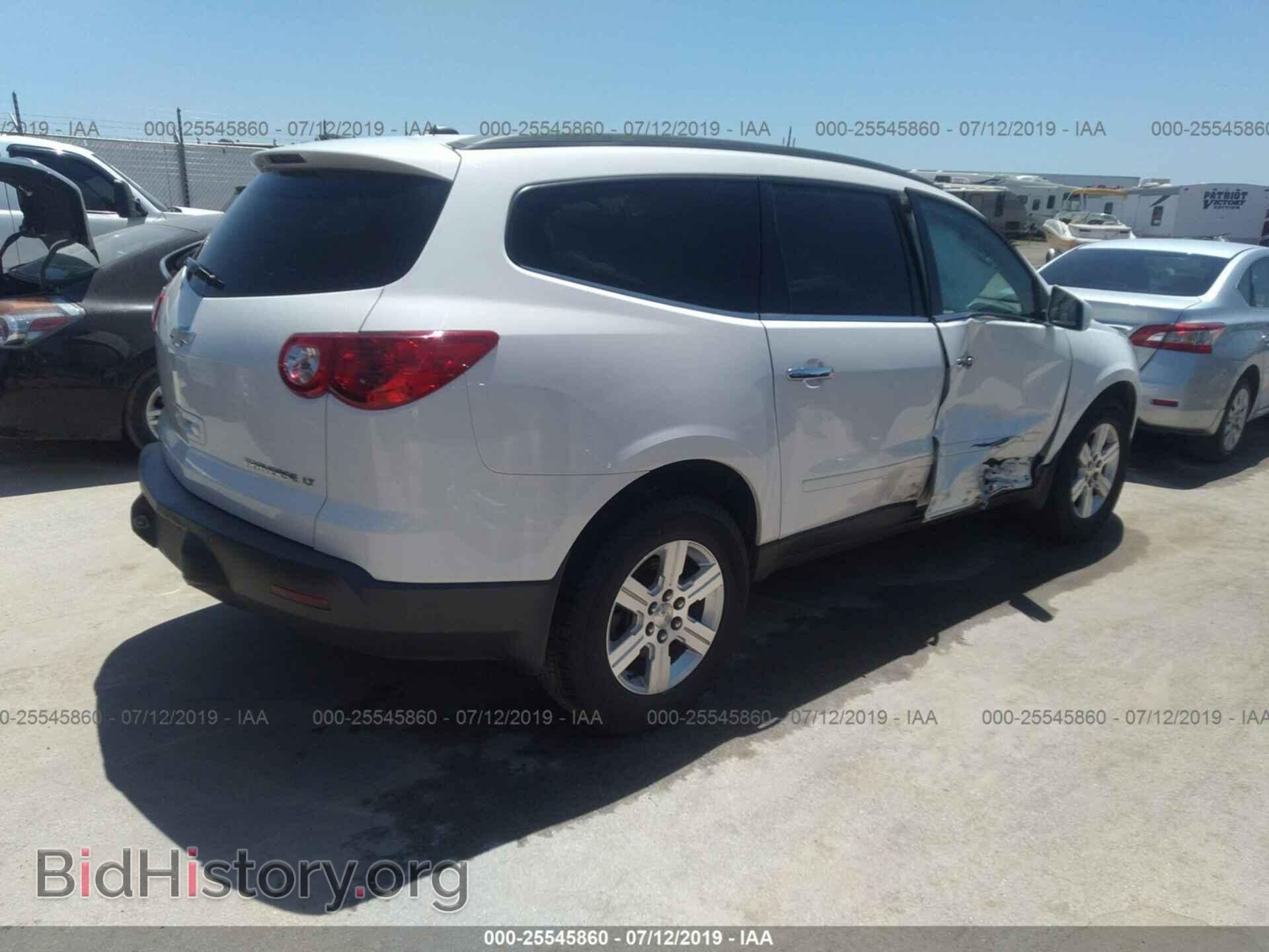 2012 CHEVROLET TRAVERSE - VIN: 1GNKVJED6CJ283778 - Фото 4