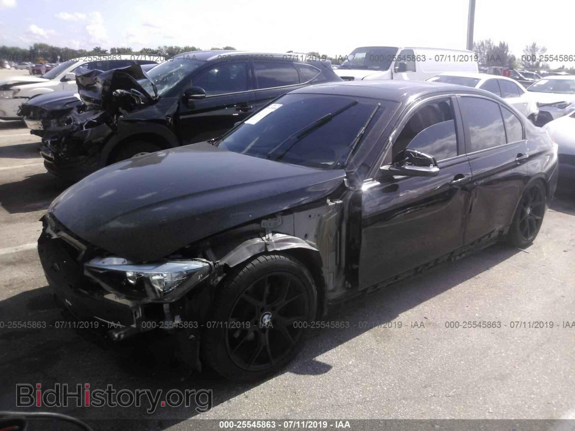 2016 BMW 320 - VIN: WBA8E1G57GNT34757 - Photo 2