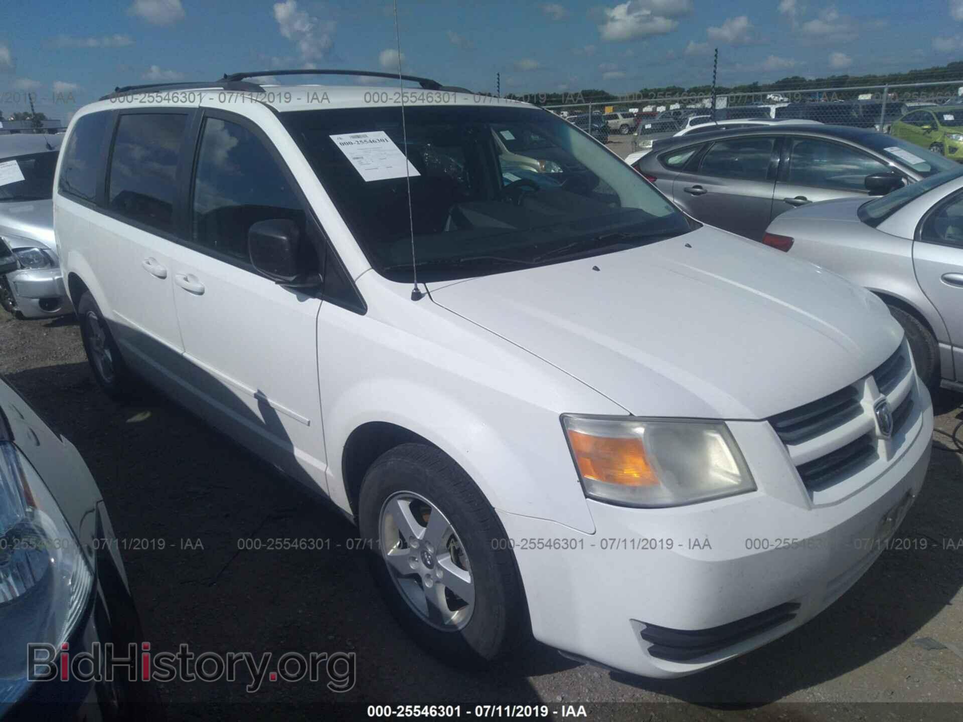 Photo 2D4RN3D16AR332371 - DODGE GRAND CARAVAN 2010