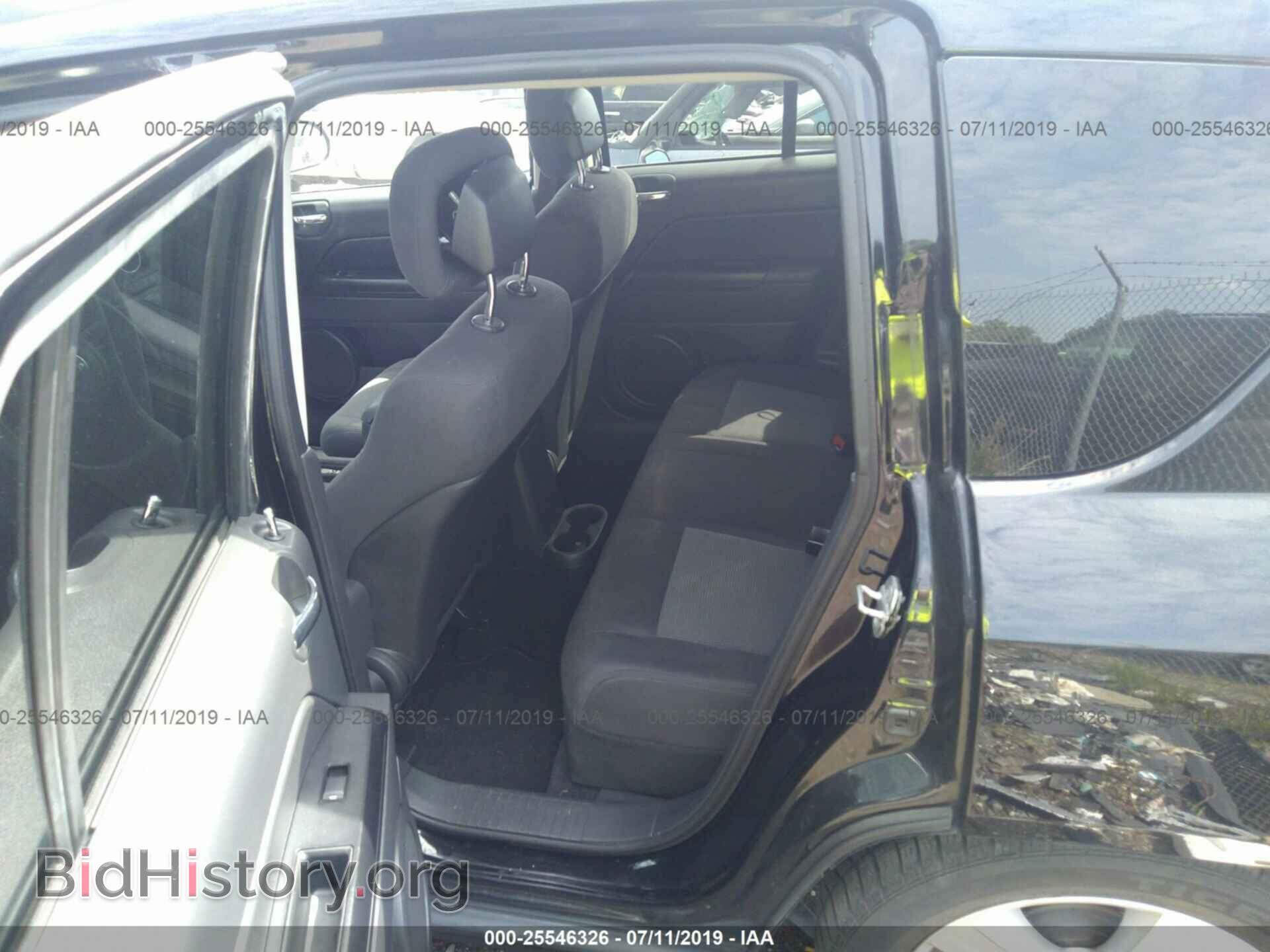 2012 JEEP COMPASS - VIN: 1C4NJDBBXCD597115 - Photo 8